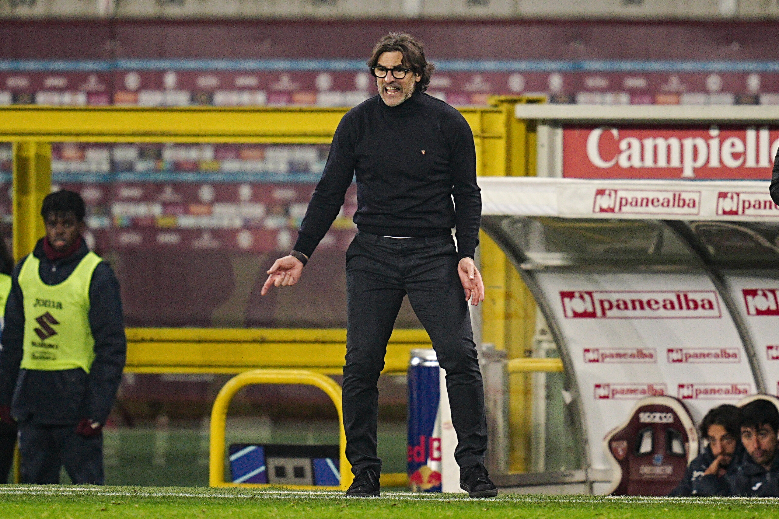 torino vanoli lexpulsion des episodes sur le terrain larbitre a fait ce quil fallait scaled