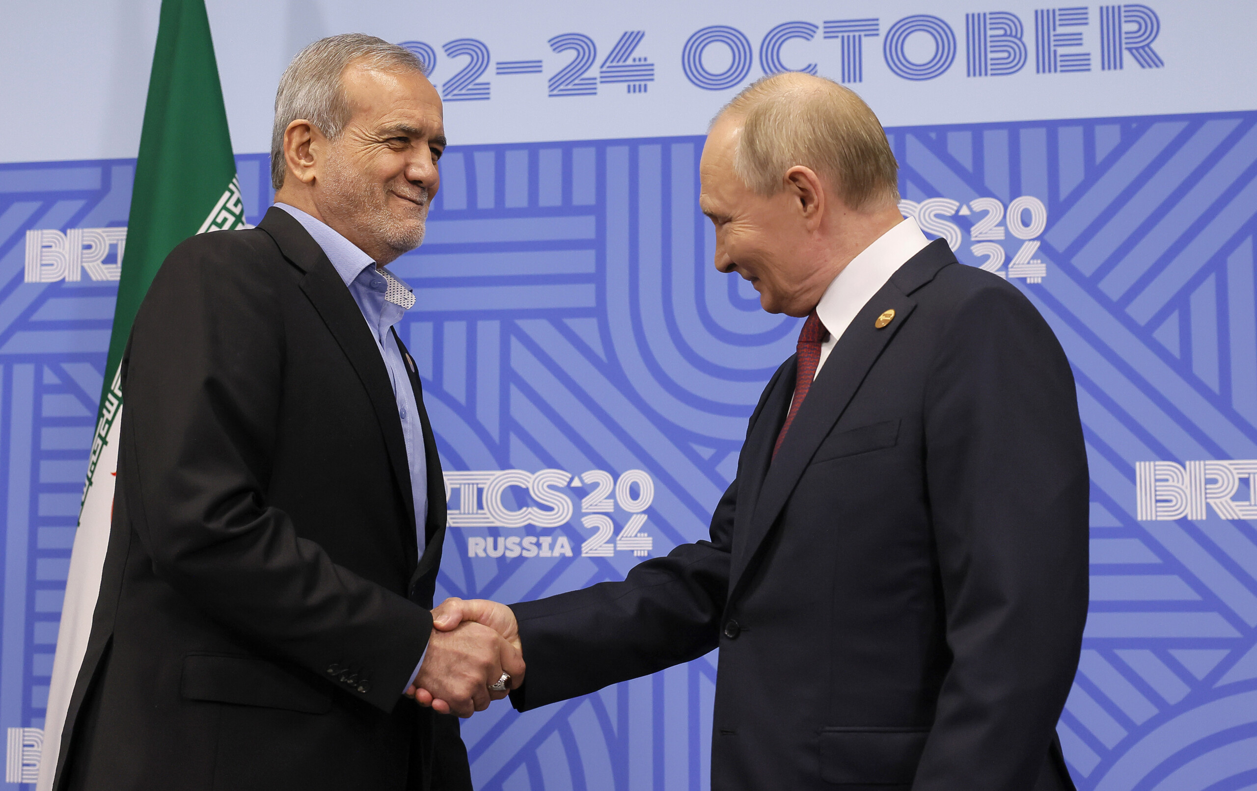russie iran poutine et pezeshkian signent un accord de cooperation le 17 janvier scaled