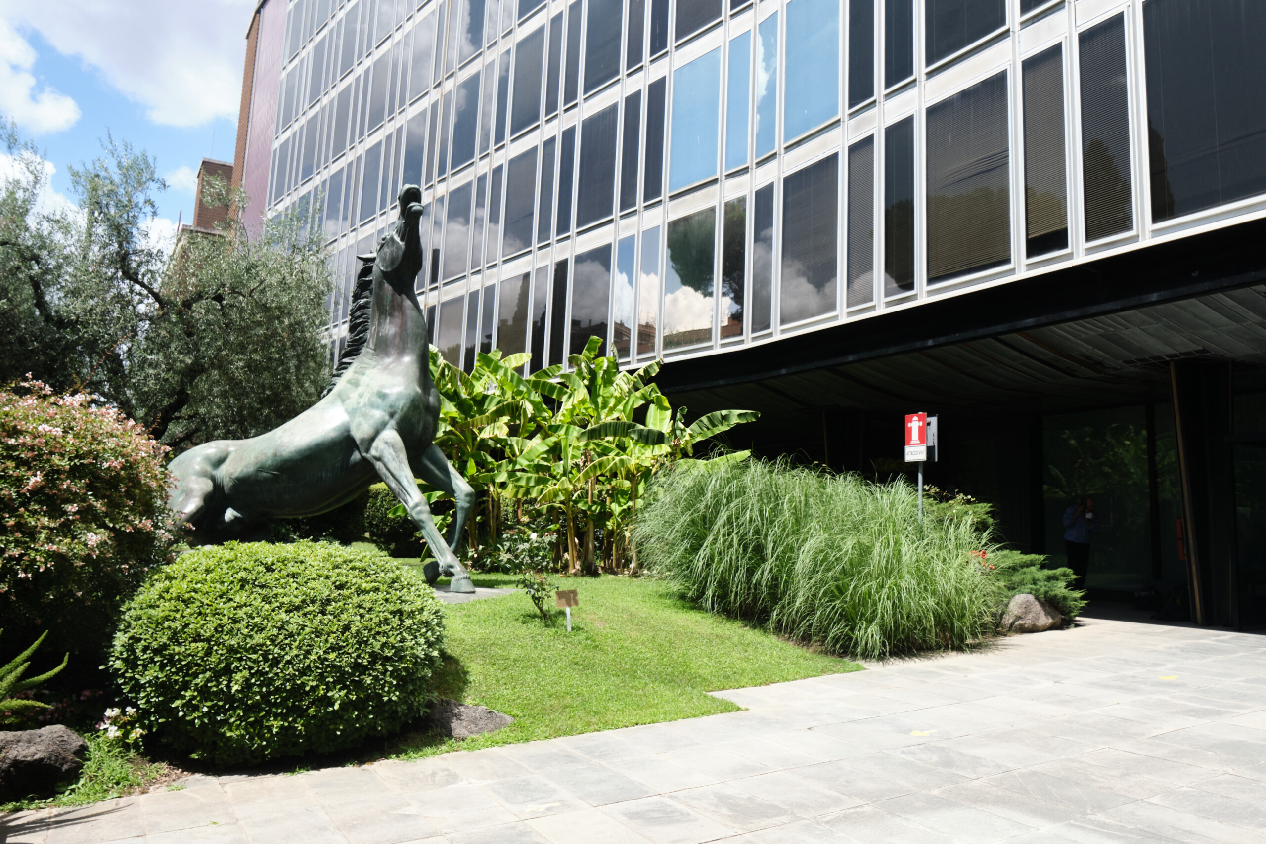 amiante dans les bureaux de la rai viale mazzini le procureur ouvre une enquete scaled