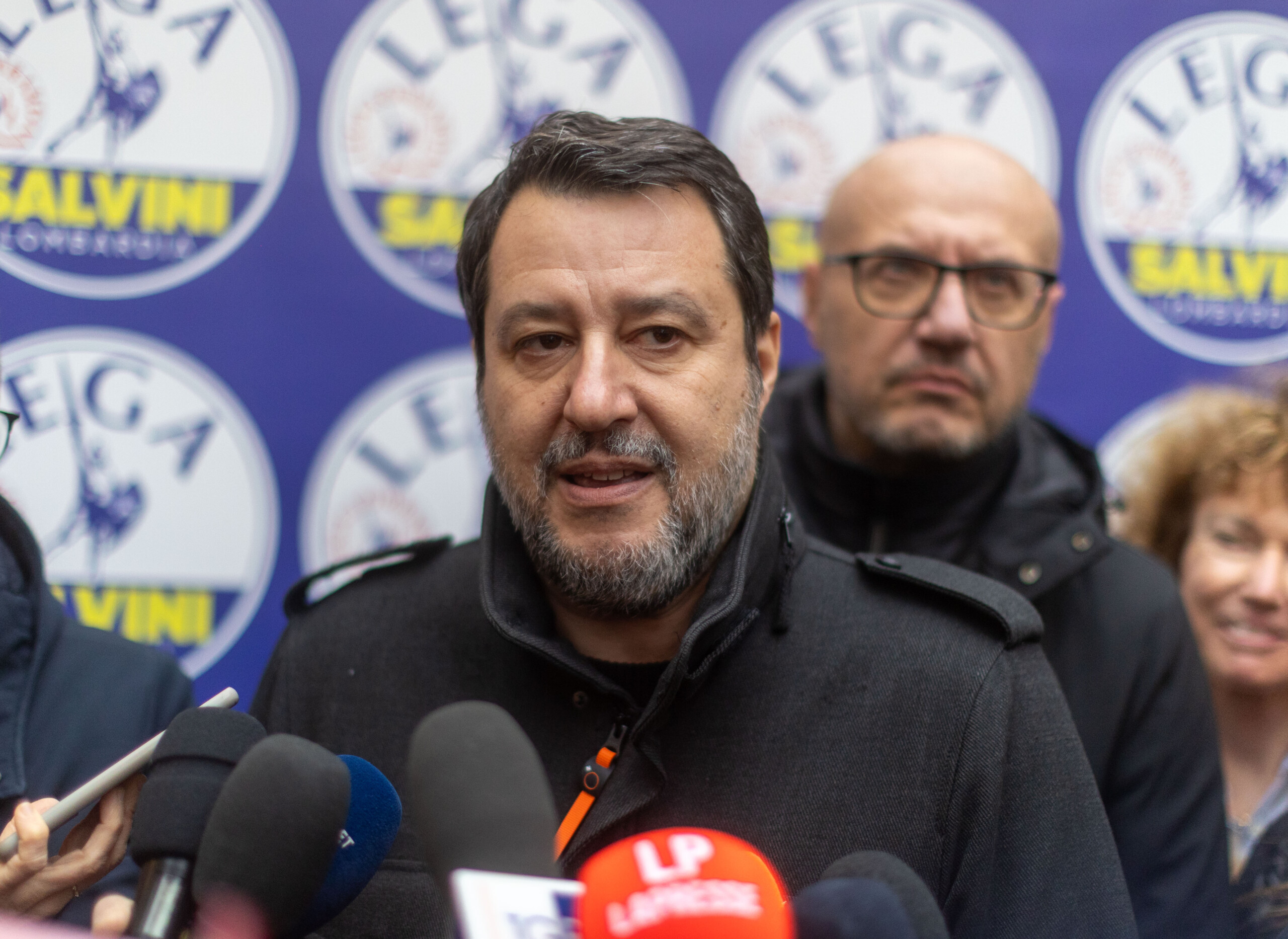 securite salvini une proposition de la lega pleine de bon sens pour mettre fin au port du voile dans les lieux publics scaled