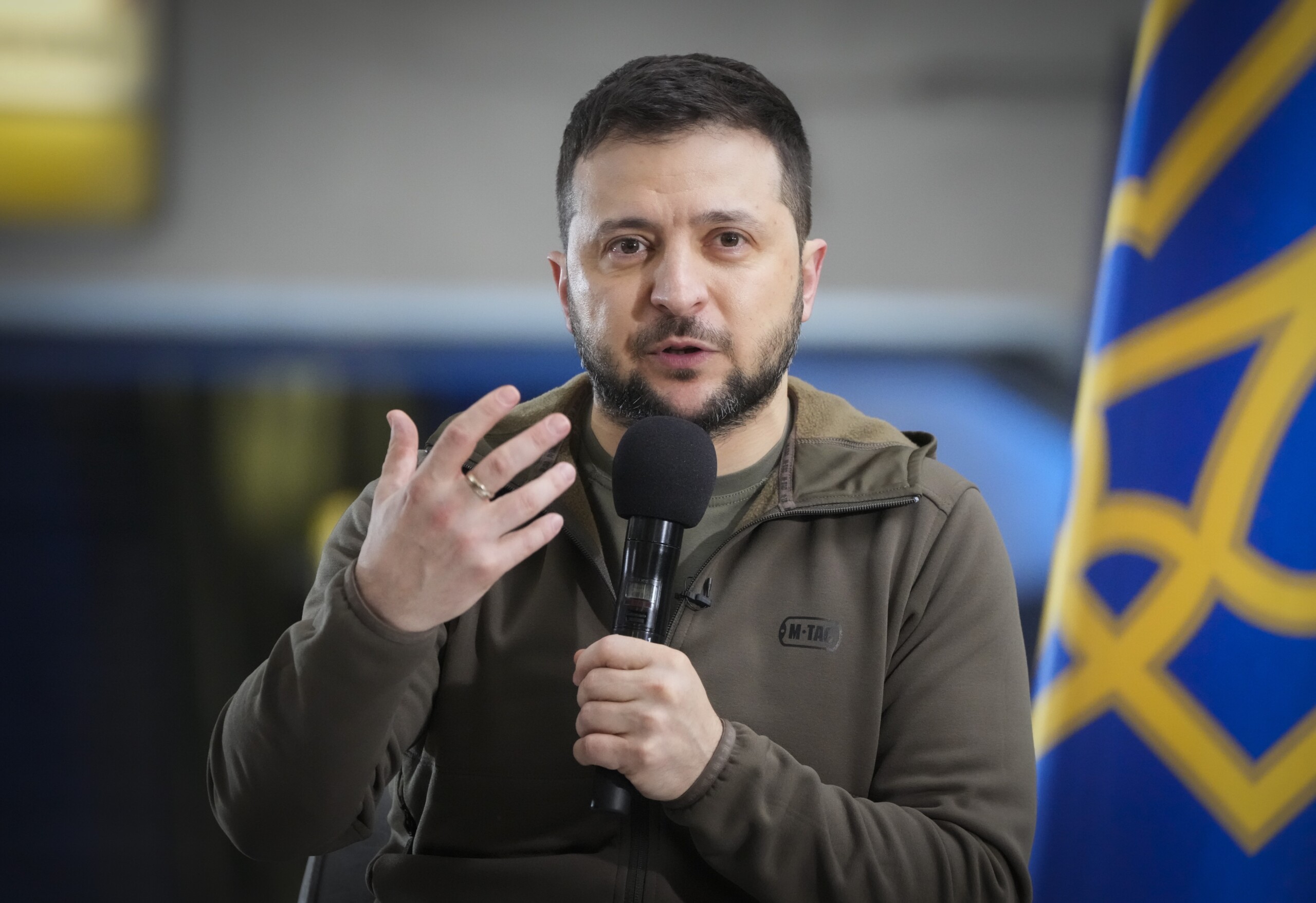 ukraine zelensky il faut plus de sanctions contre la russie scaled