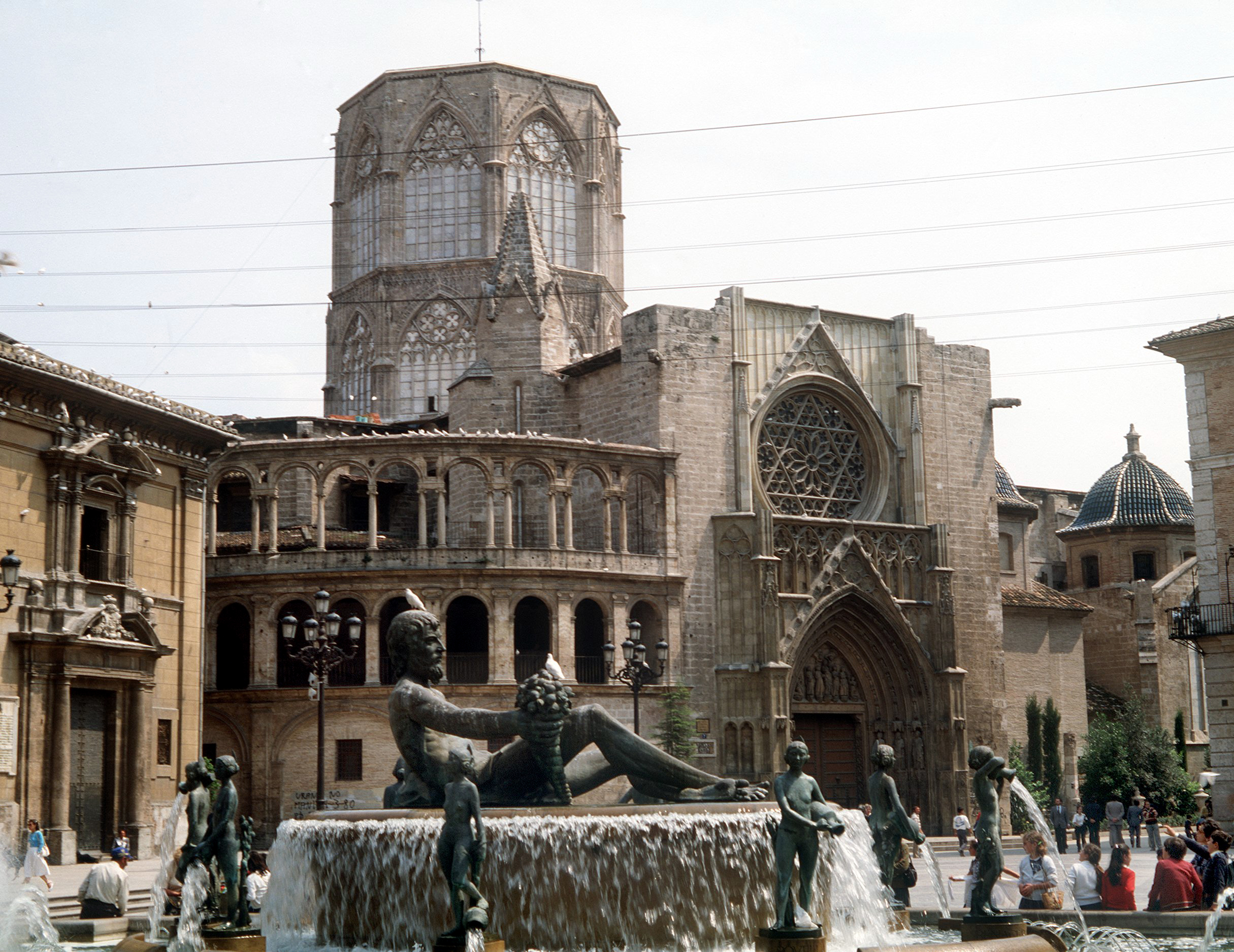 valence vers une limitation des appartements touristiques 2 dans chaque quartier