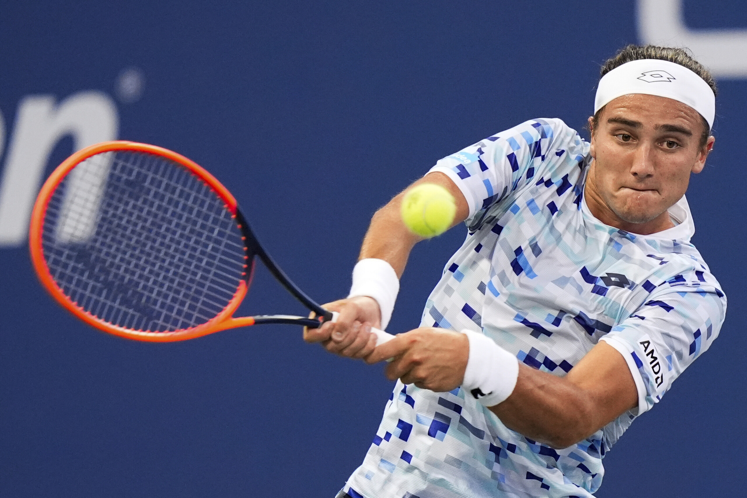 tennis a latp de rotterdam bellucci bat tsitsipas et se qualifie pour les demi finales scaled