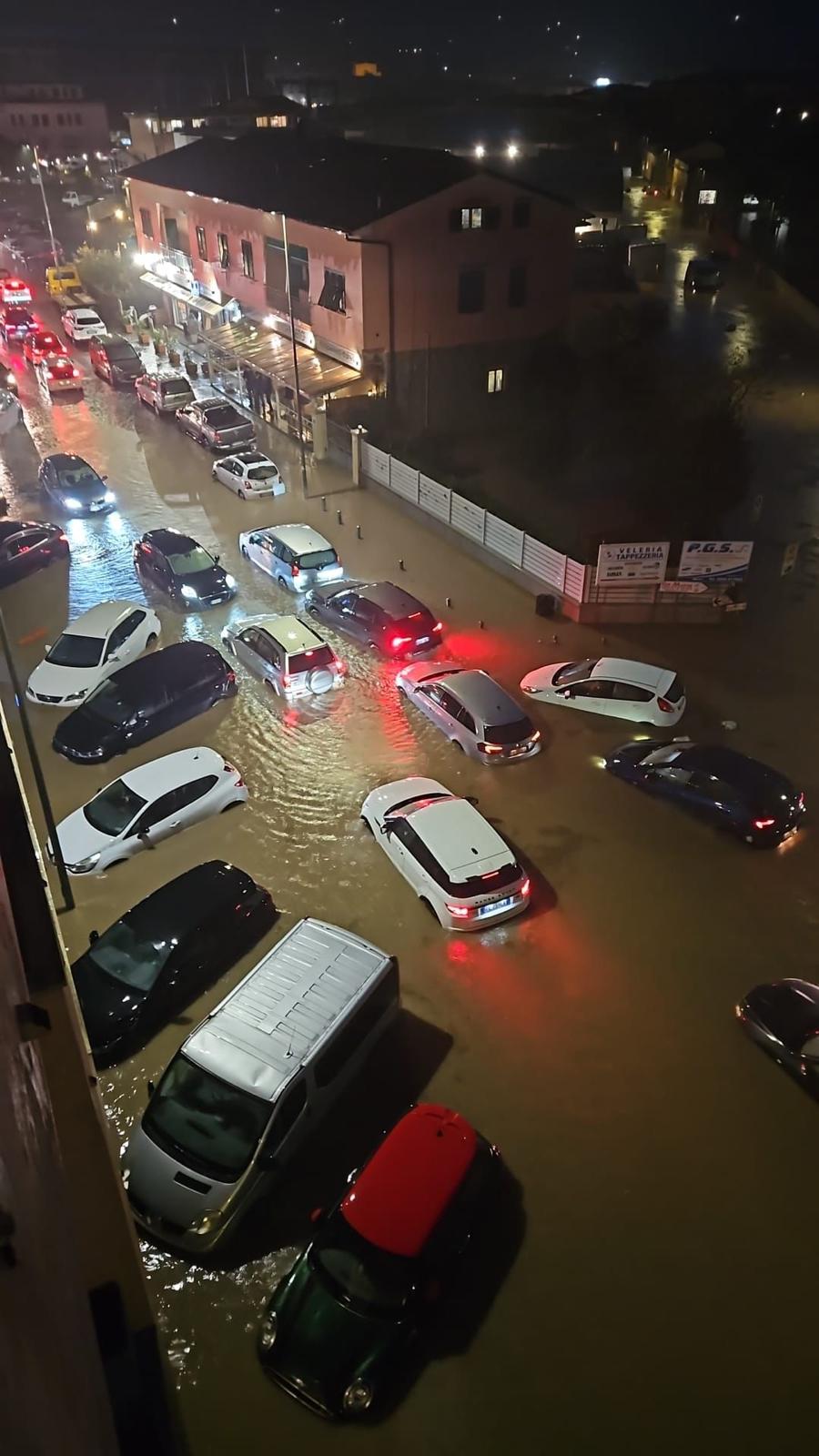 intemperies tempete sur lile delbe 28 personnes secourues a portoferraio