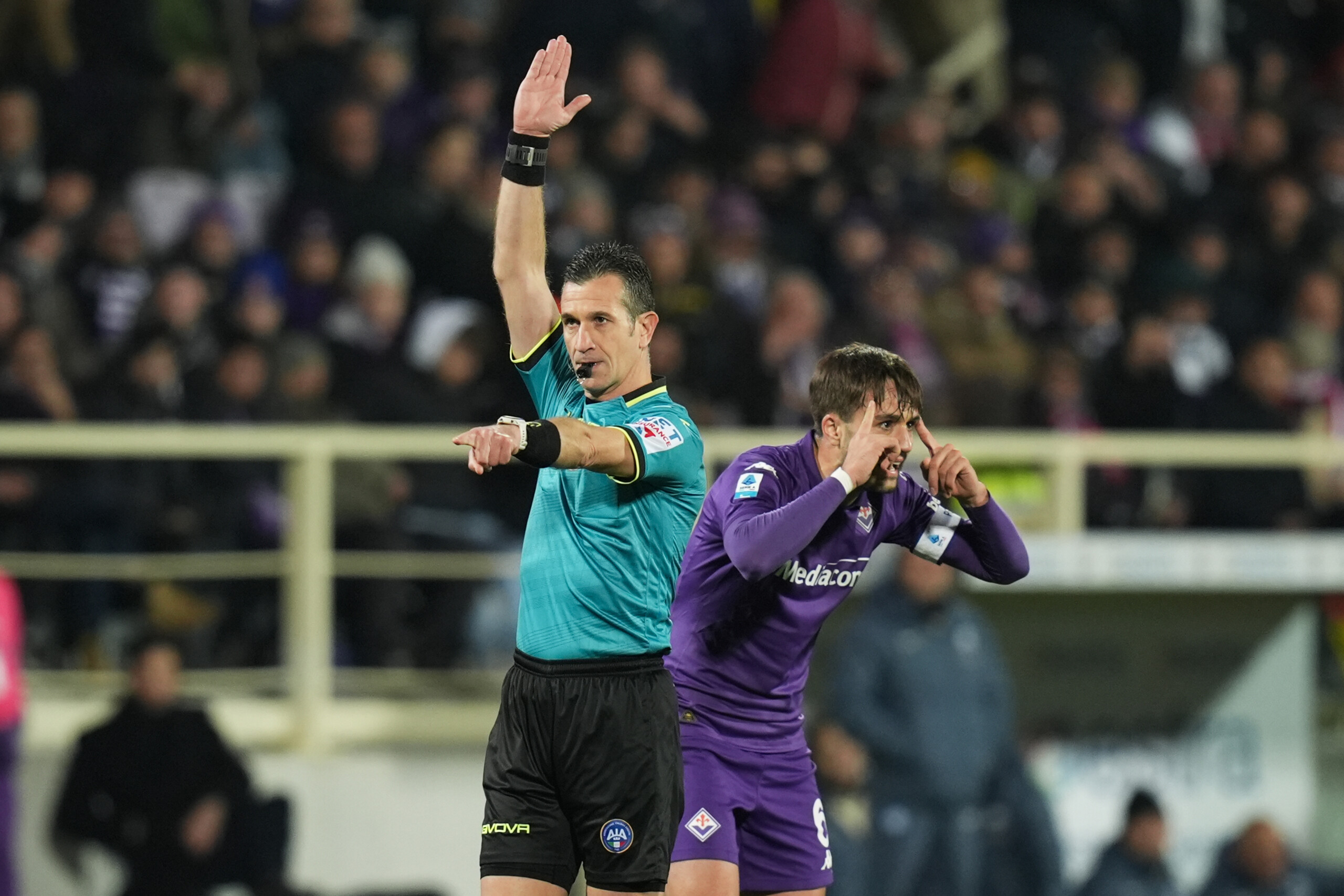 football serie a doveri arbitre du choc napoli inter scaled