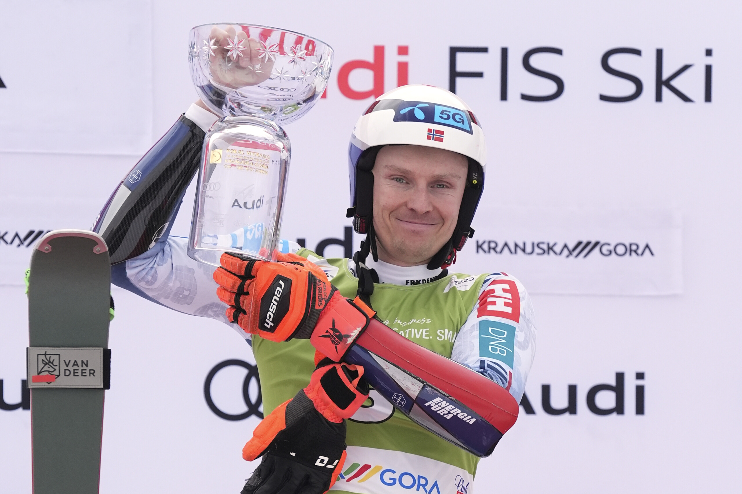 ski coupe du monde kristoffersen remporte le slalom de kranjska gora vinatzer neuvieme scaled