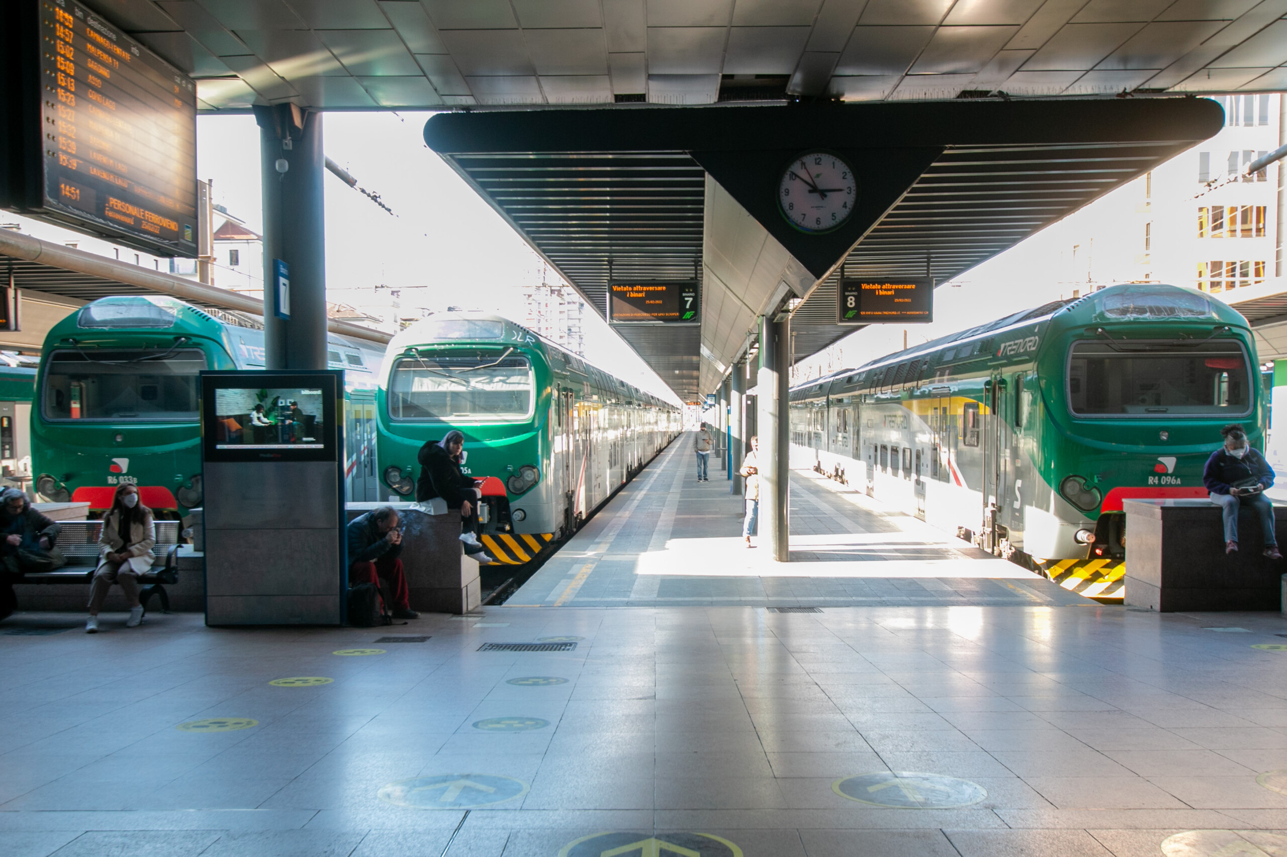 lusb suspend la greve des trains des 18 et 19 mars scaled