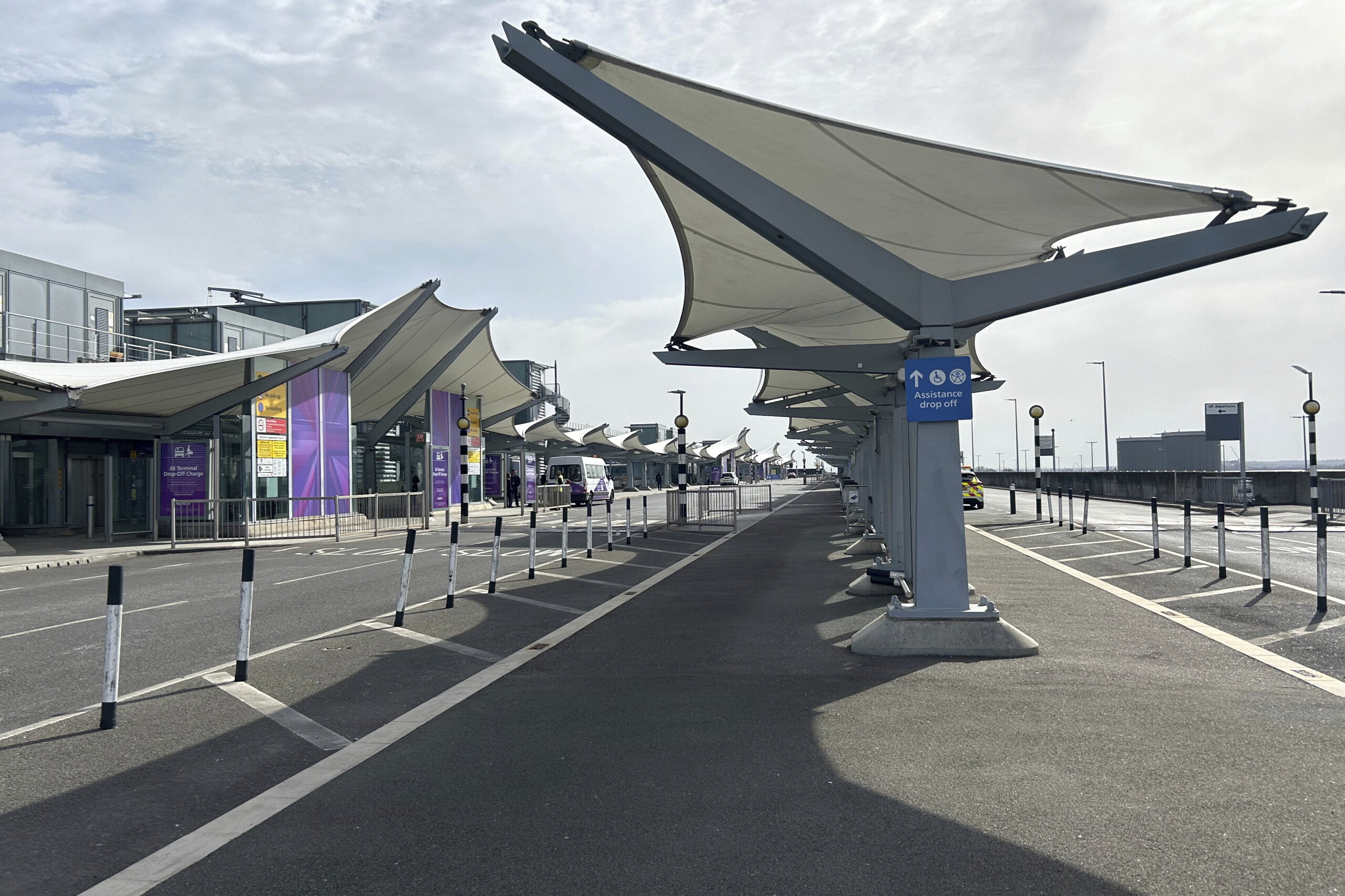laeroport dheathrow est de nouveau pleinement operationnel scaled