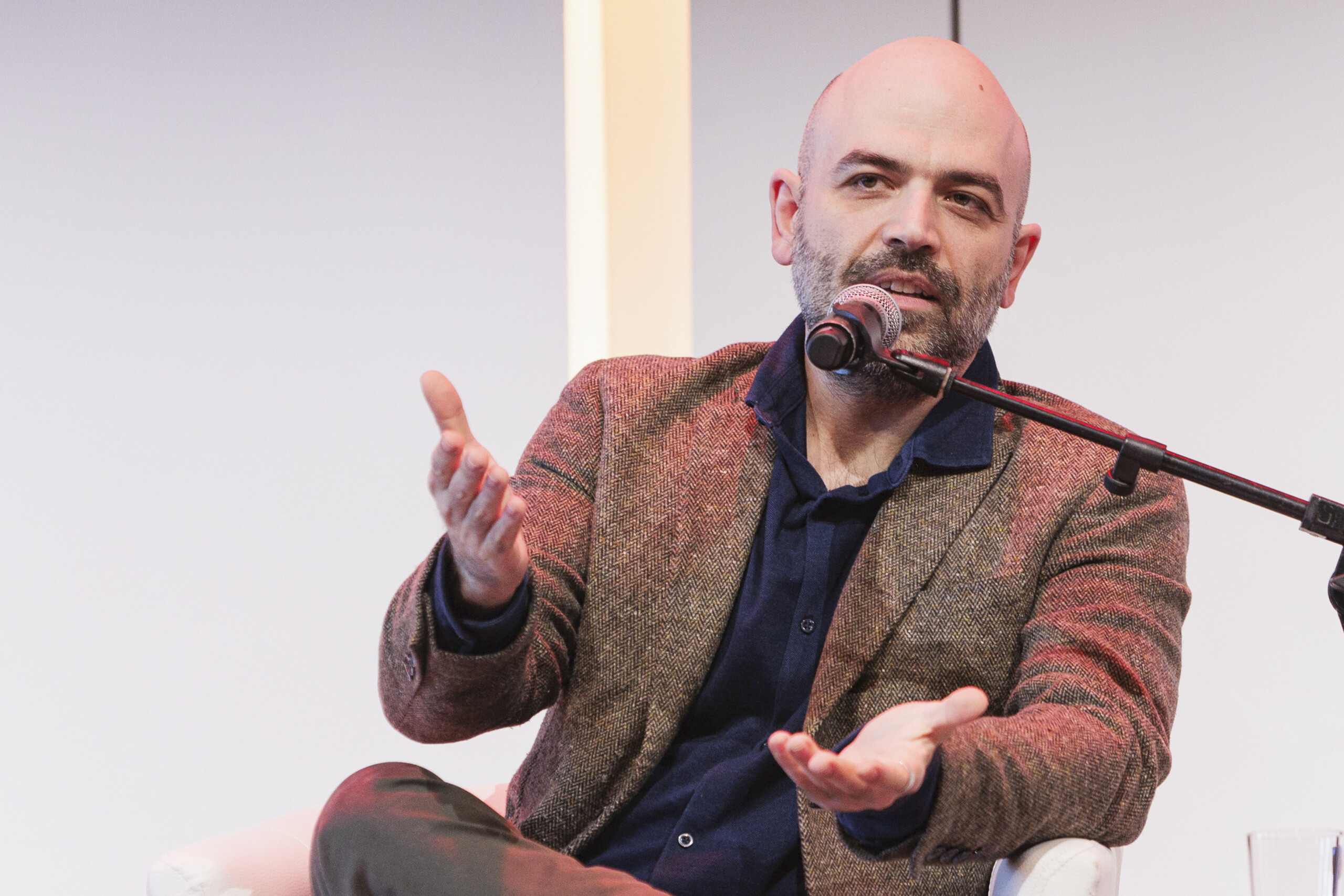 rome saviano je nhabite plus dans la via vitellia cest dechirant de la voir en ruines scaled