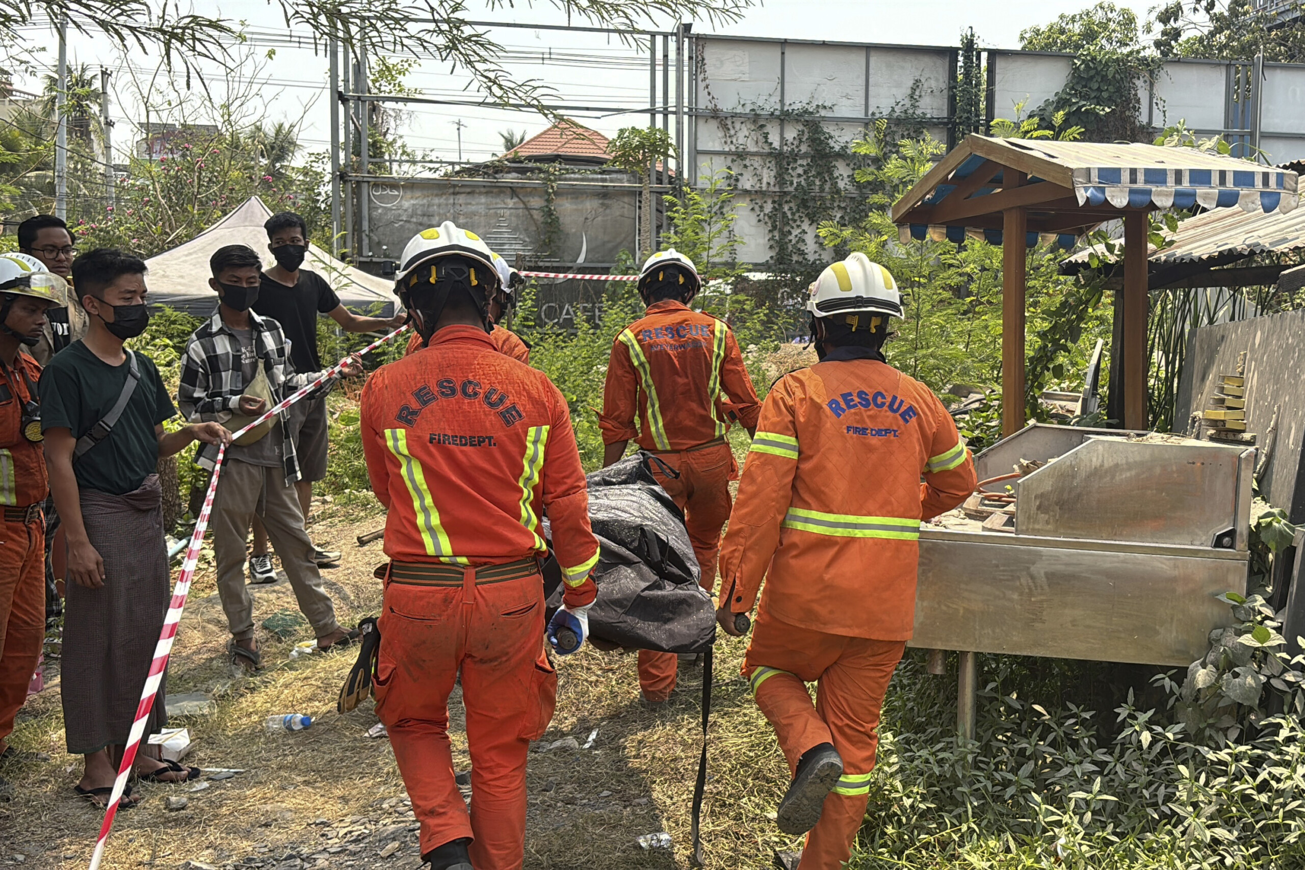 seisme en birmanie le bilan des morts seleve a 3 145 scaled