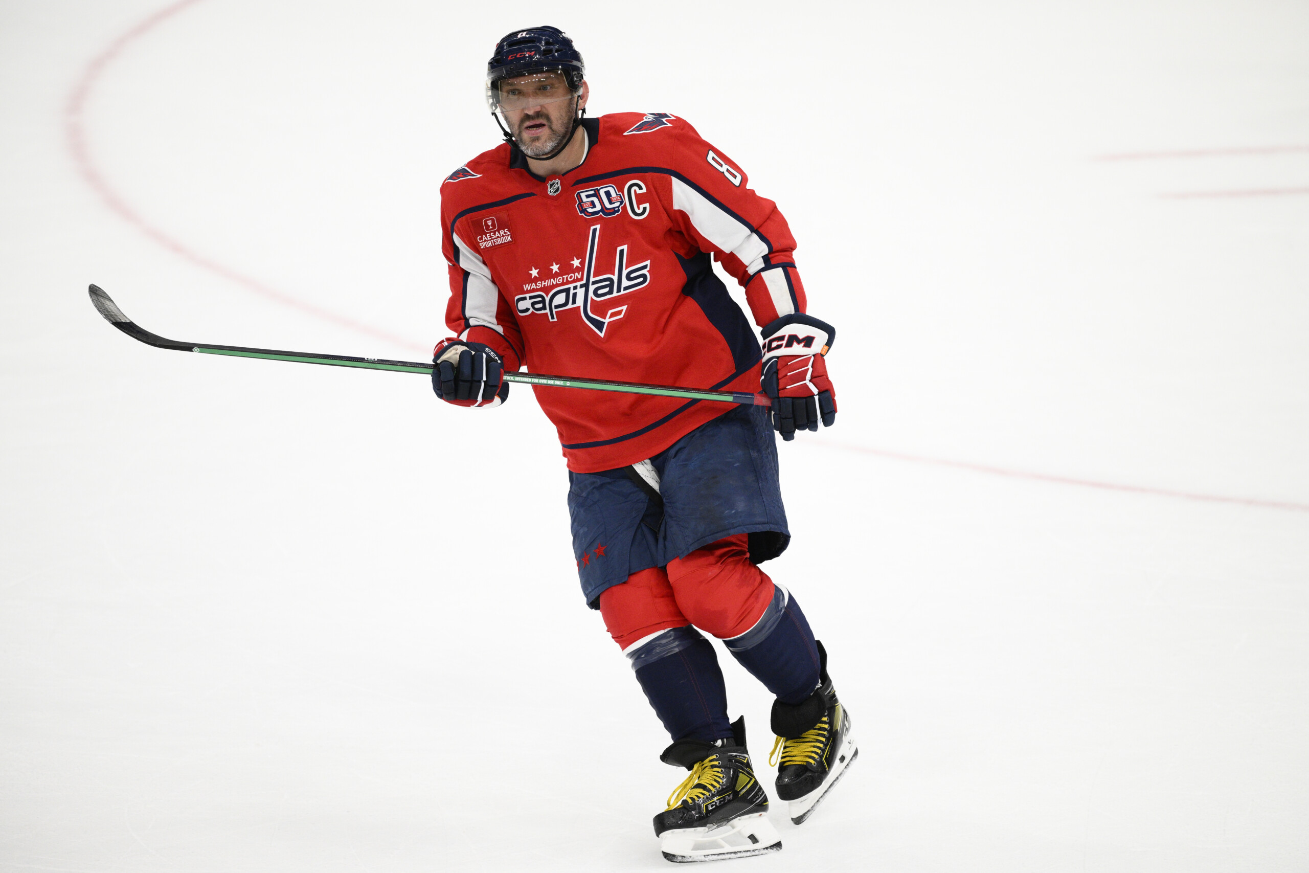 hockey nhl le russe ovechkin entre dans lhistoire bat le record de buts de gretzky scaled