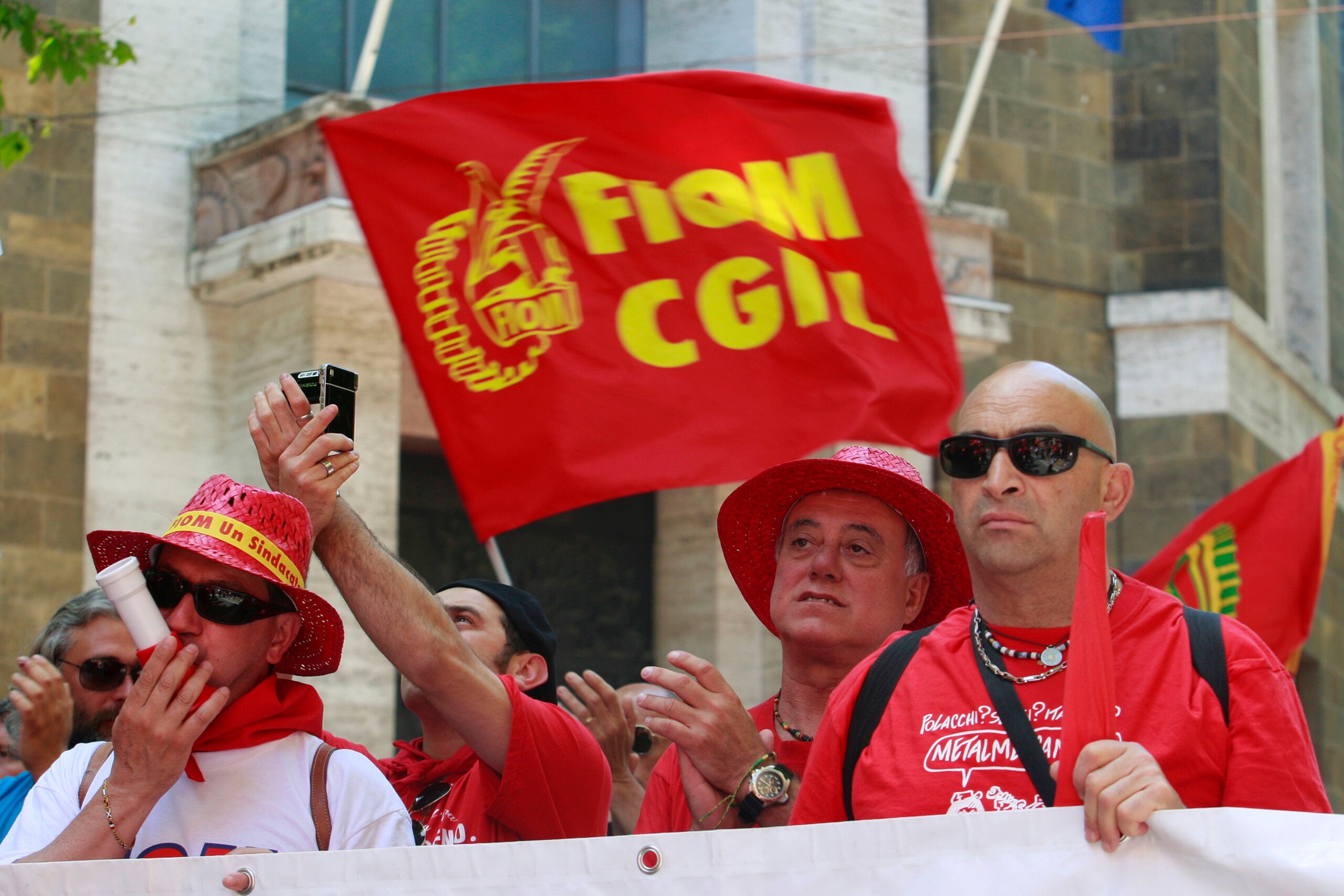 stellantis fiom absence inacceptable de plan elkann doit assumer ses responsabilites scaled