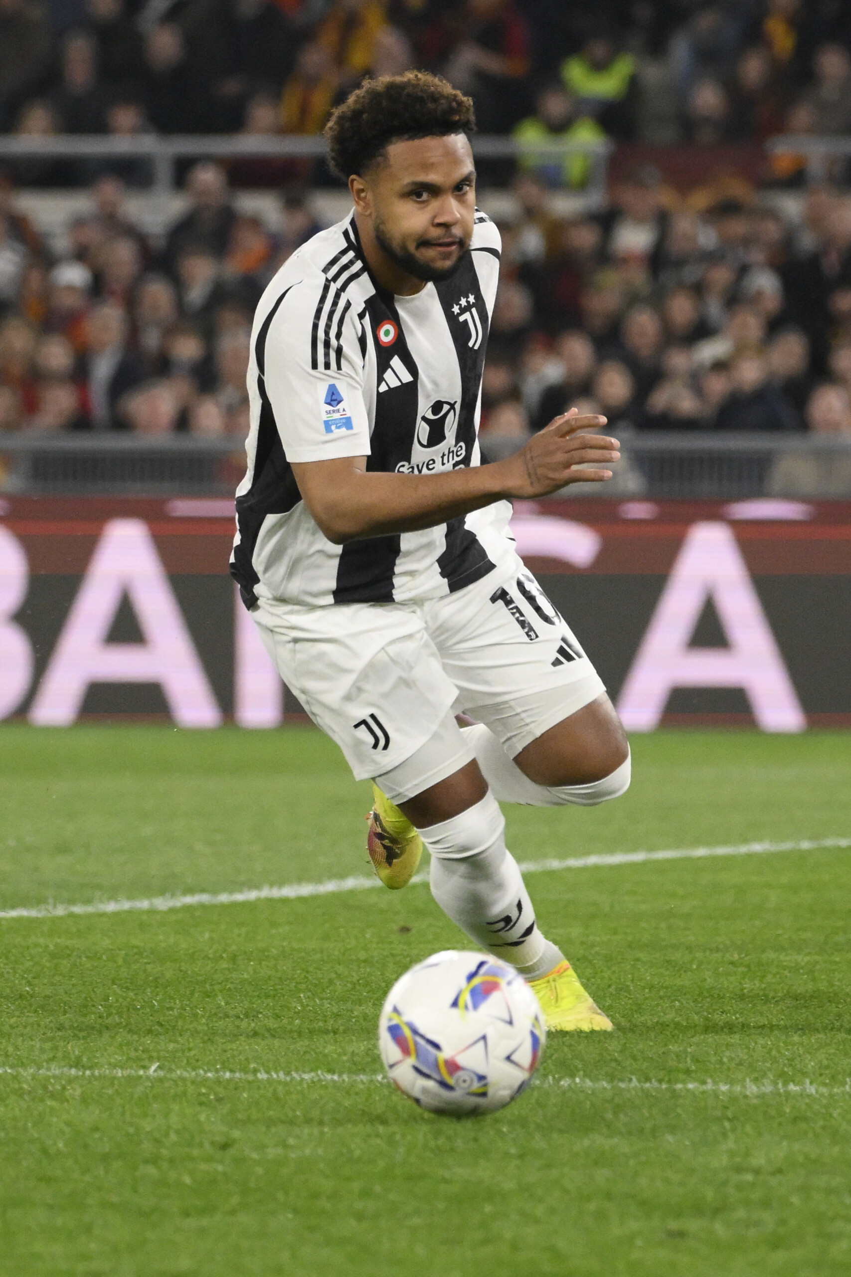 juventus entrainement ouvert devant 300 supporters mckennie dans le groupe scaled
