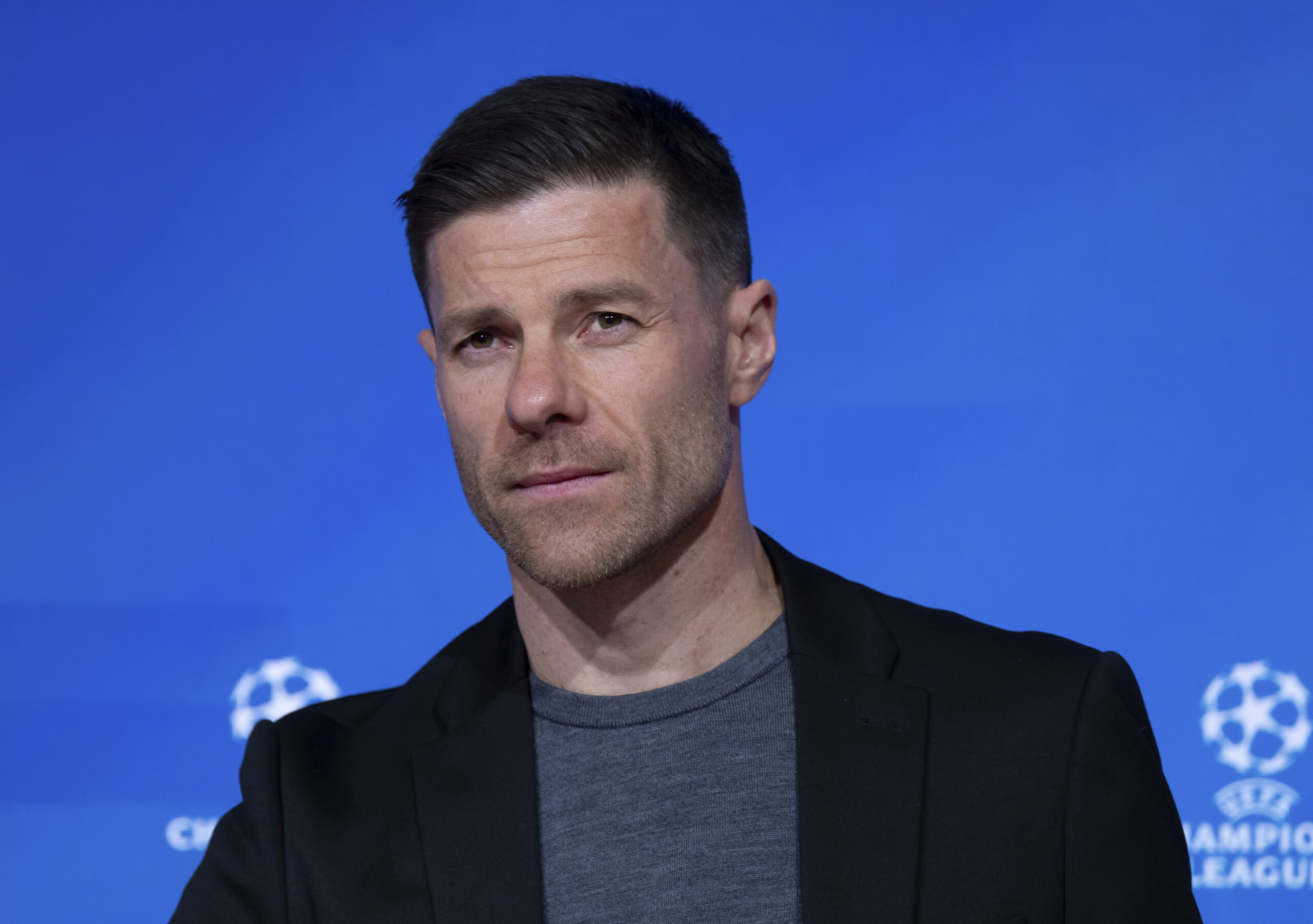 real madrid les blancos veulent xabi alonso des la coupe du monde des clubs scaled