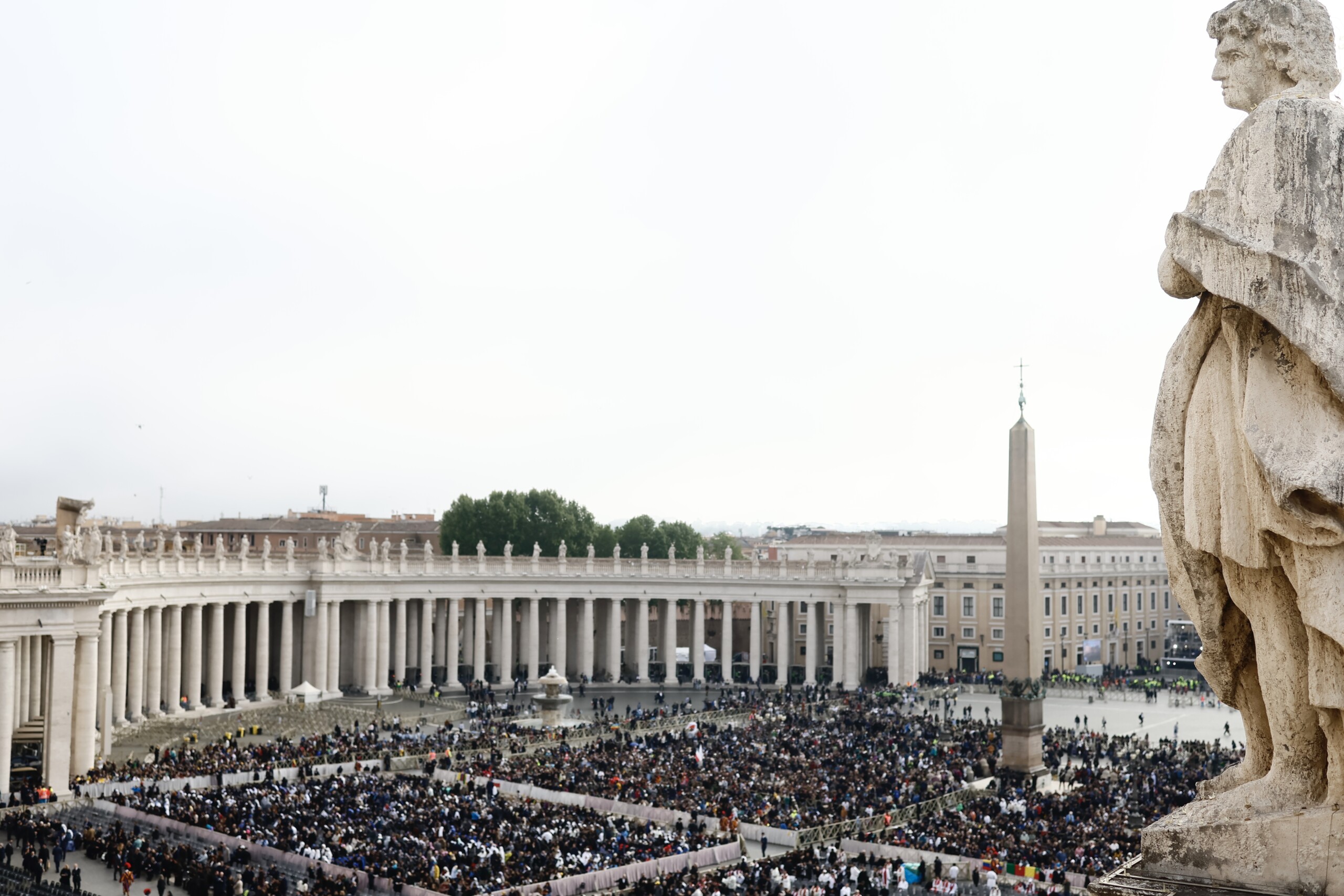 funerailles du pape francois donald trump arrive a saint pierre scaled