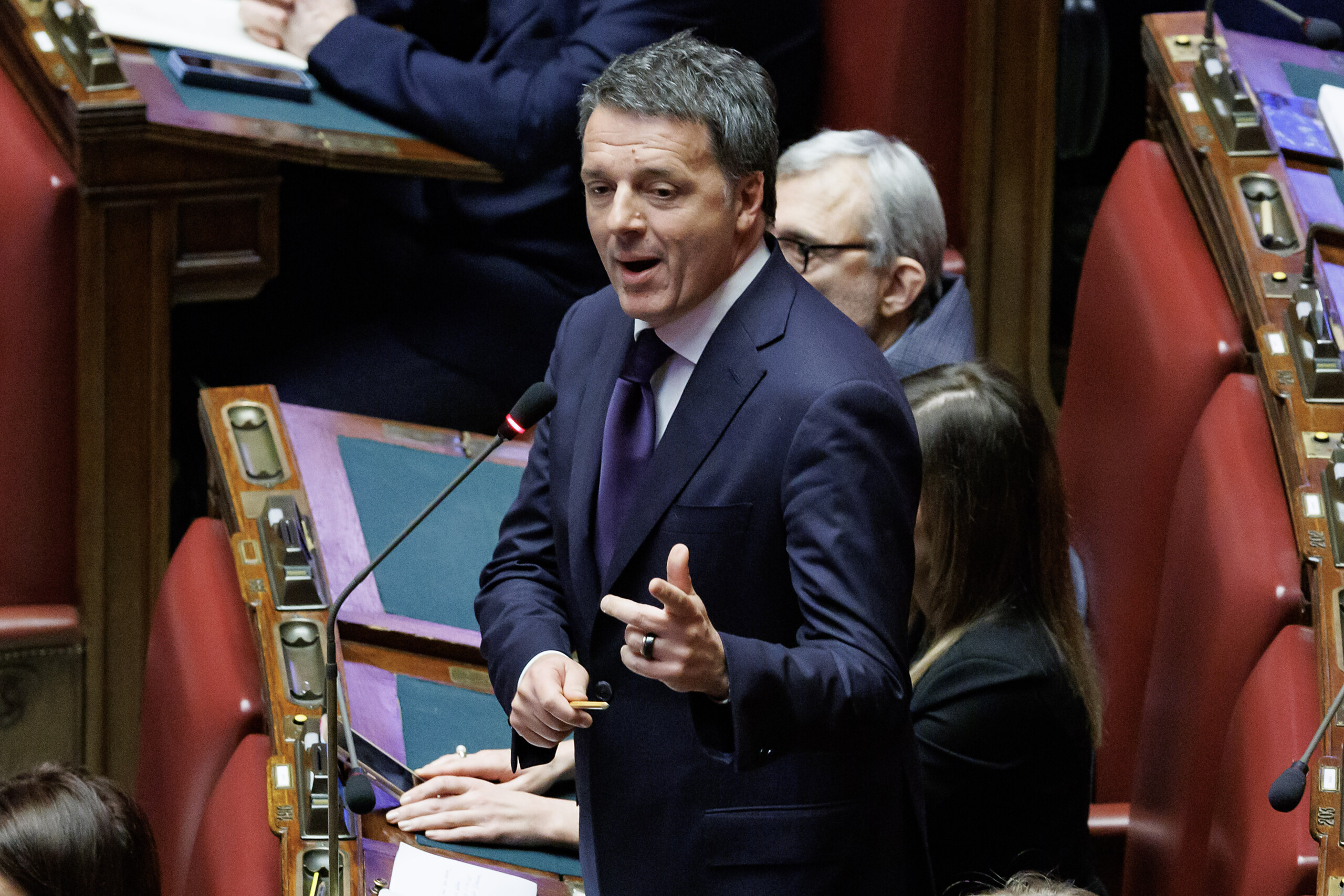 ukraine renzi meloni nest pas une metteuse en scene mais une figurante elle ne touche pas le ballon en diplomatie scaled