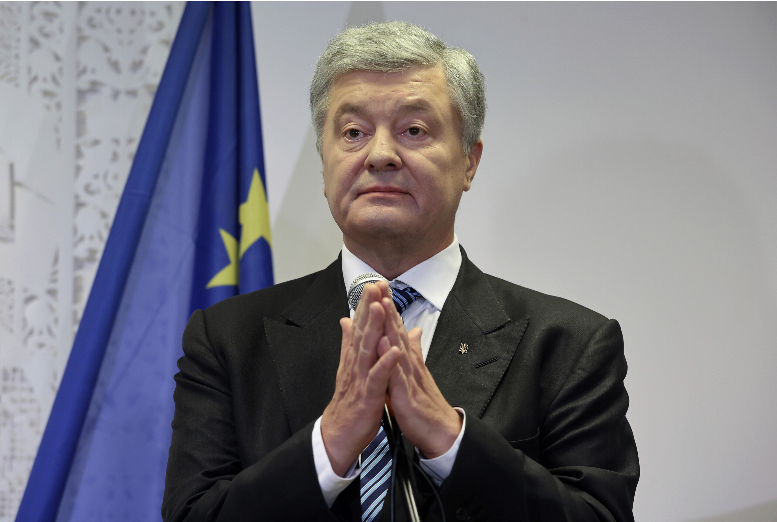 ukraine poroshenko il faut une paix juste la crimee appartient a kiev scaled