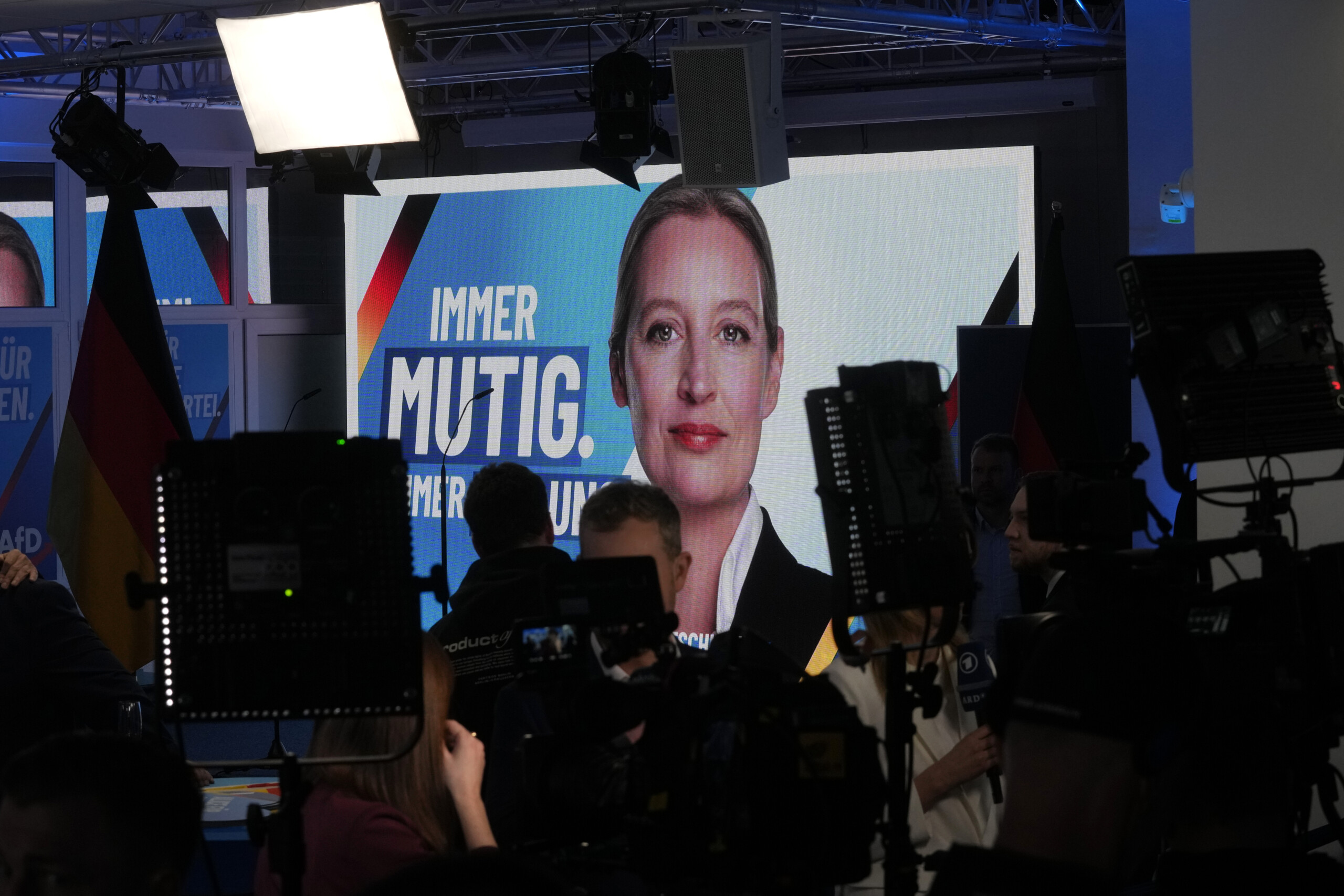 allemagne berlin rejette fermement les critiques americaines sur la classification de lafd scaled