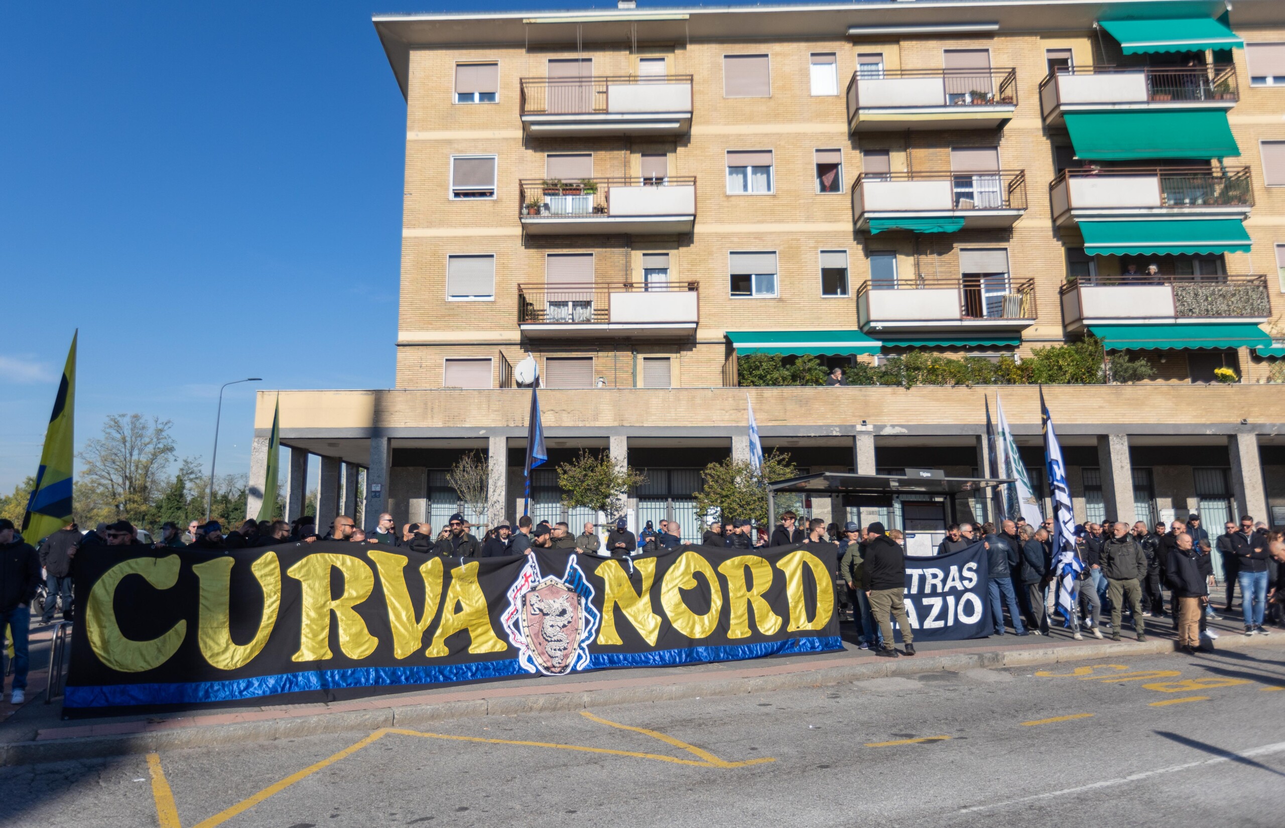enquete sur les ultras 7 nouvelles arrestations extorsion et usure visant aussi un entrepreneur de la television scaled