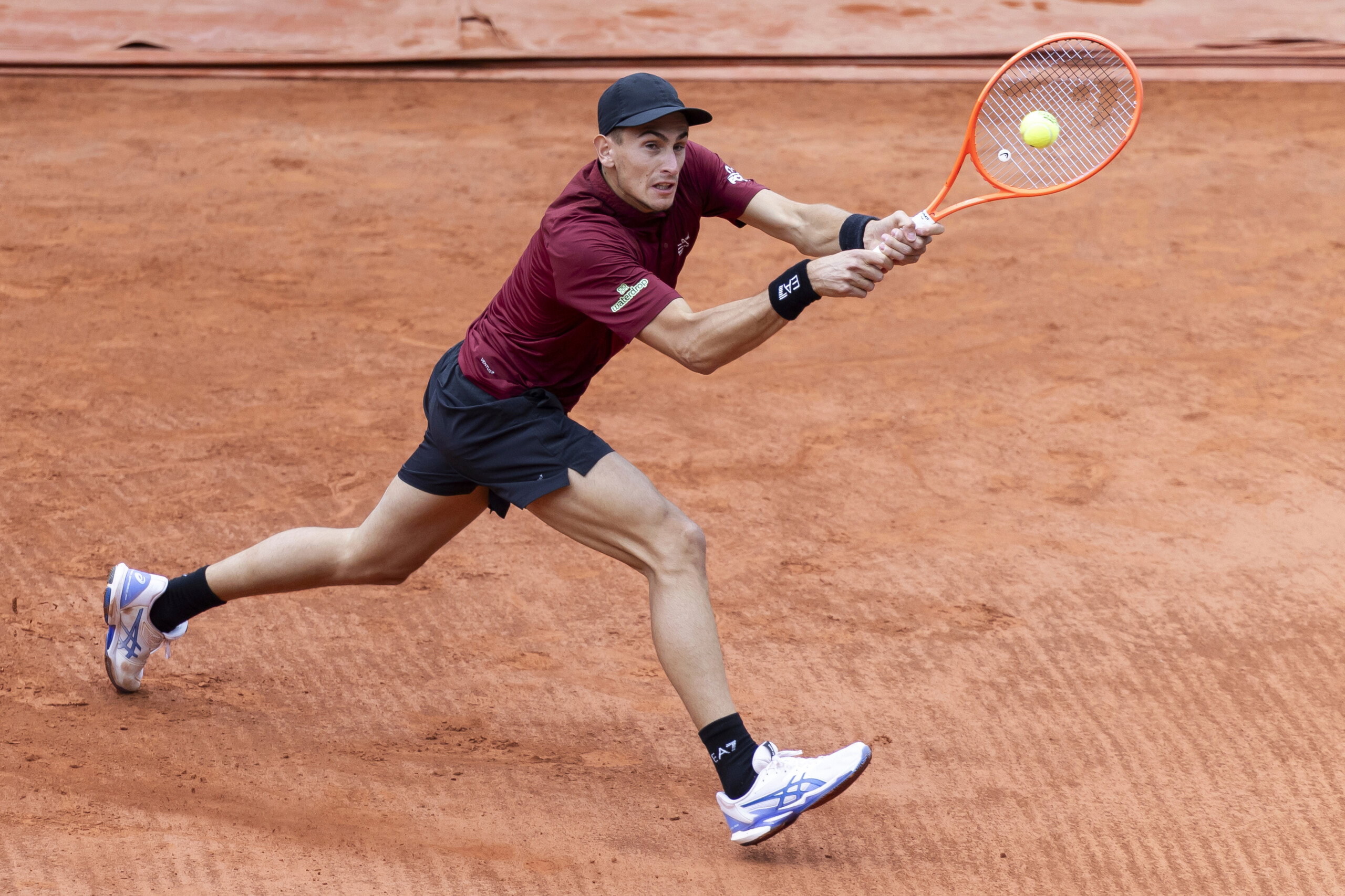 atp geneve arnaldi bat marozsan et se qualifie pour les quarts scaled