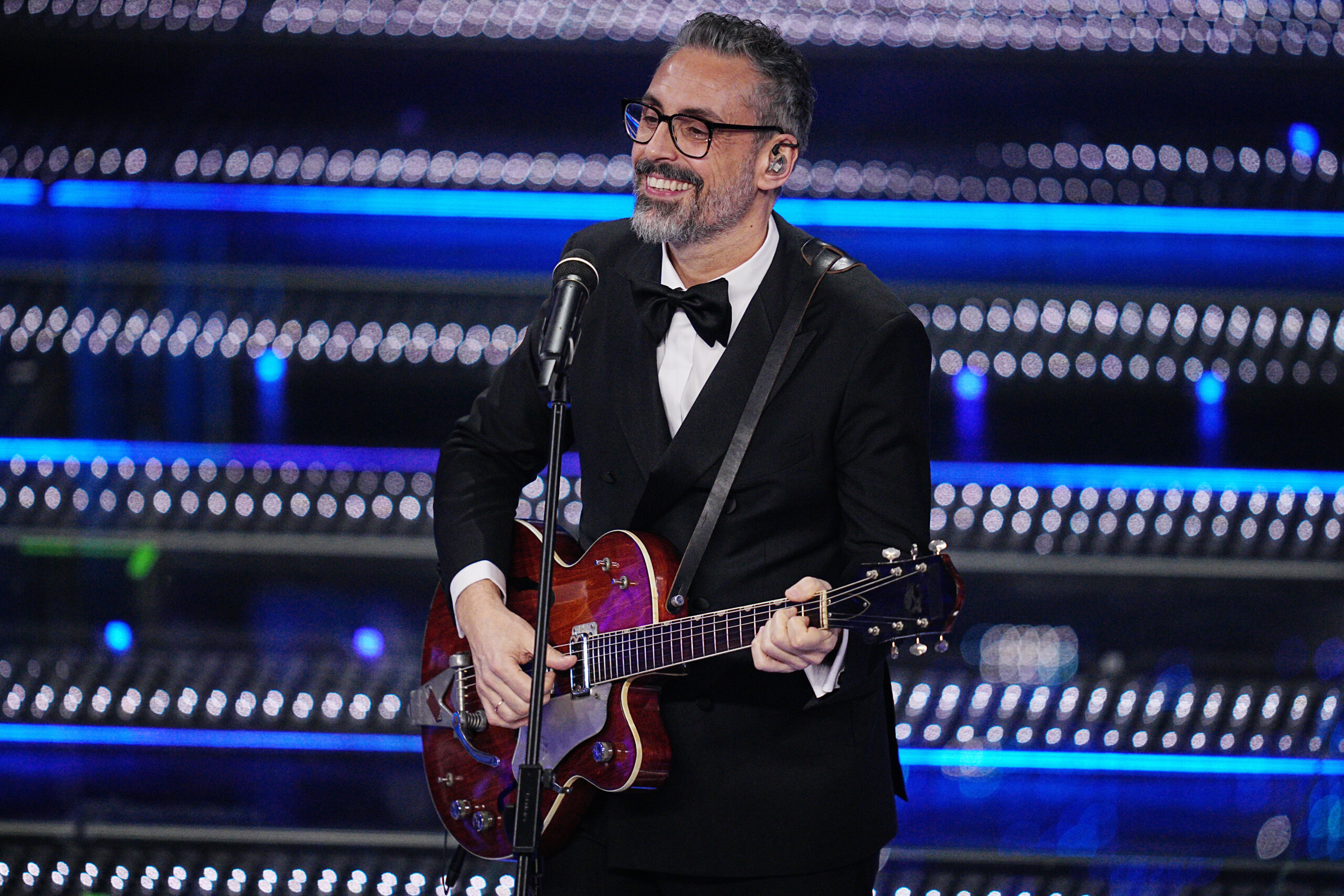 brunori sas les auteurs compositeurs ont perdu leur sacralite mais sanremo a tout change scaled