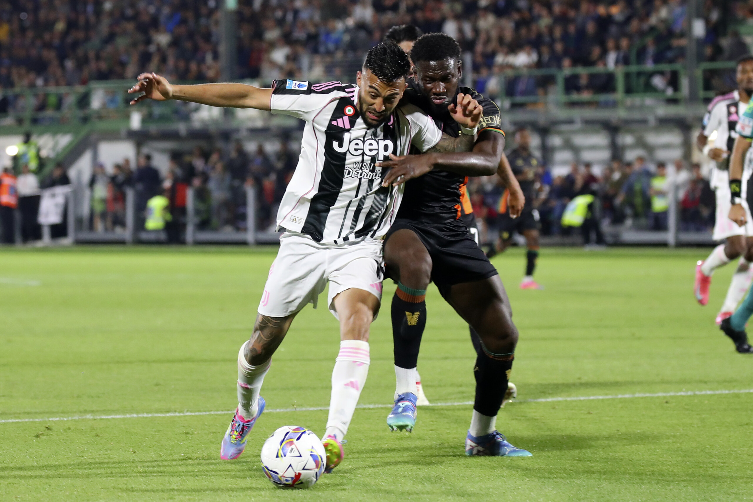 serie a la juventus en ligue des champions la roma en ligue europa lecce sauve scaled