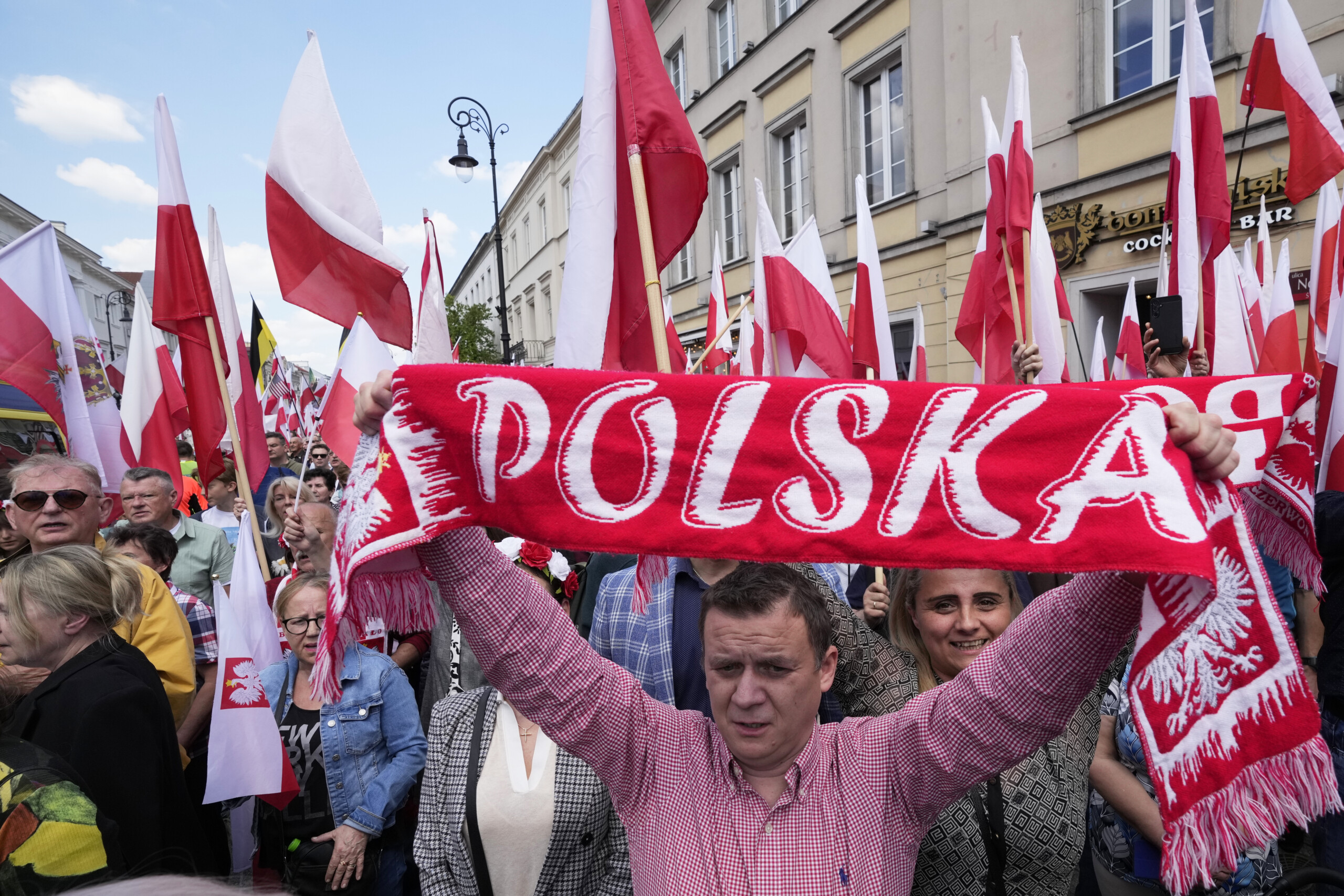 pologne bureaux de vote ouverts pour le second tour de lelection presidentielle scaled