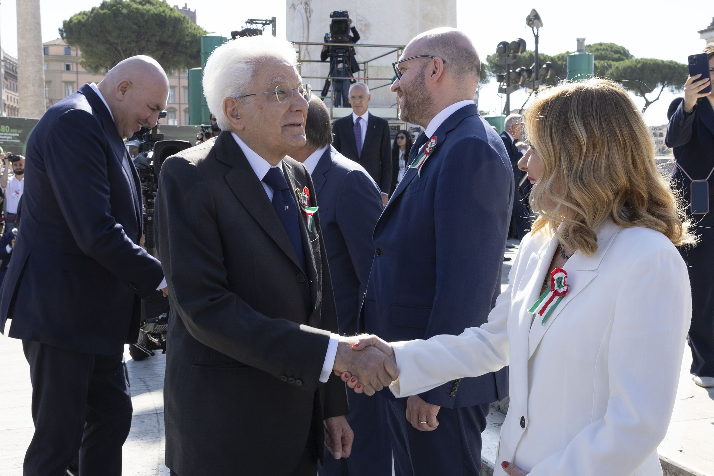 moyen orient meloni les paroles de mattarella sont importantes en accord avec le gouvernement