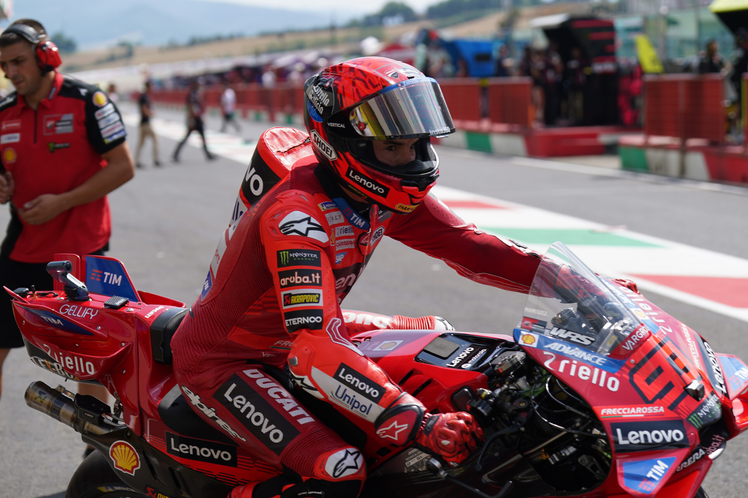 moto gp 100e pole position pour marc marquez au mugello scaled