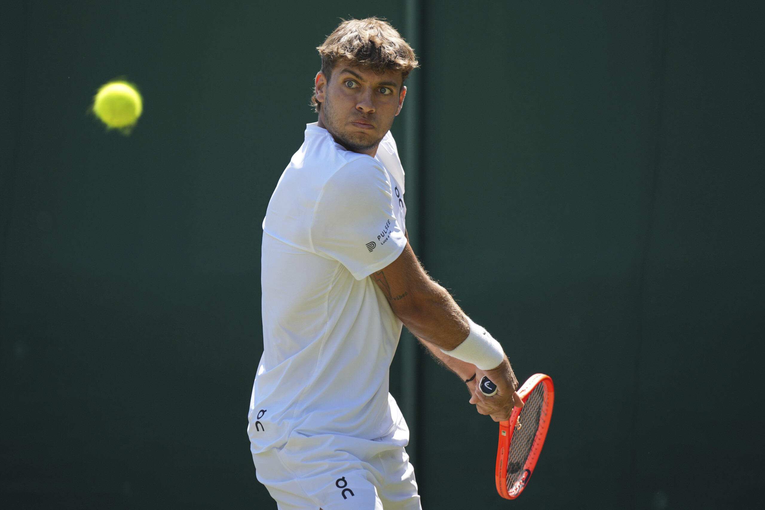 wimbledon cobolli se qualifie pour le troisieme tour scaled