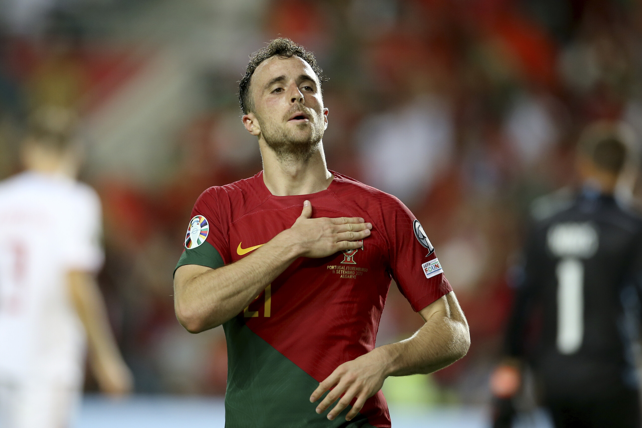 football deces de diogo jota famille et amis a gondomar pour la veillee funebre scaled