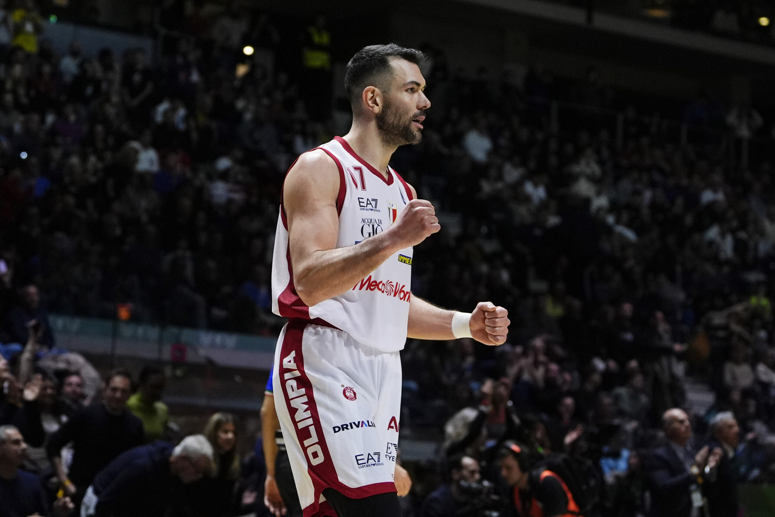 basket milan le capitaine ricci prolonge jusquen 2027 scaled