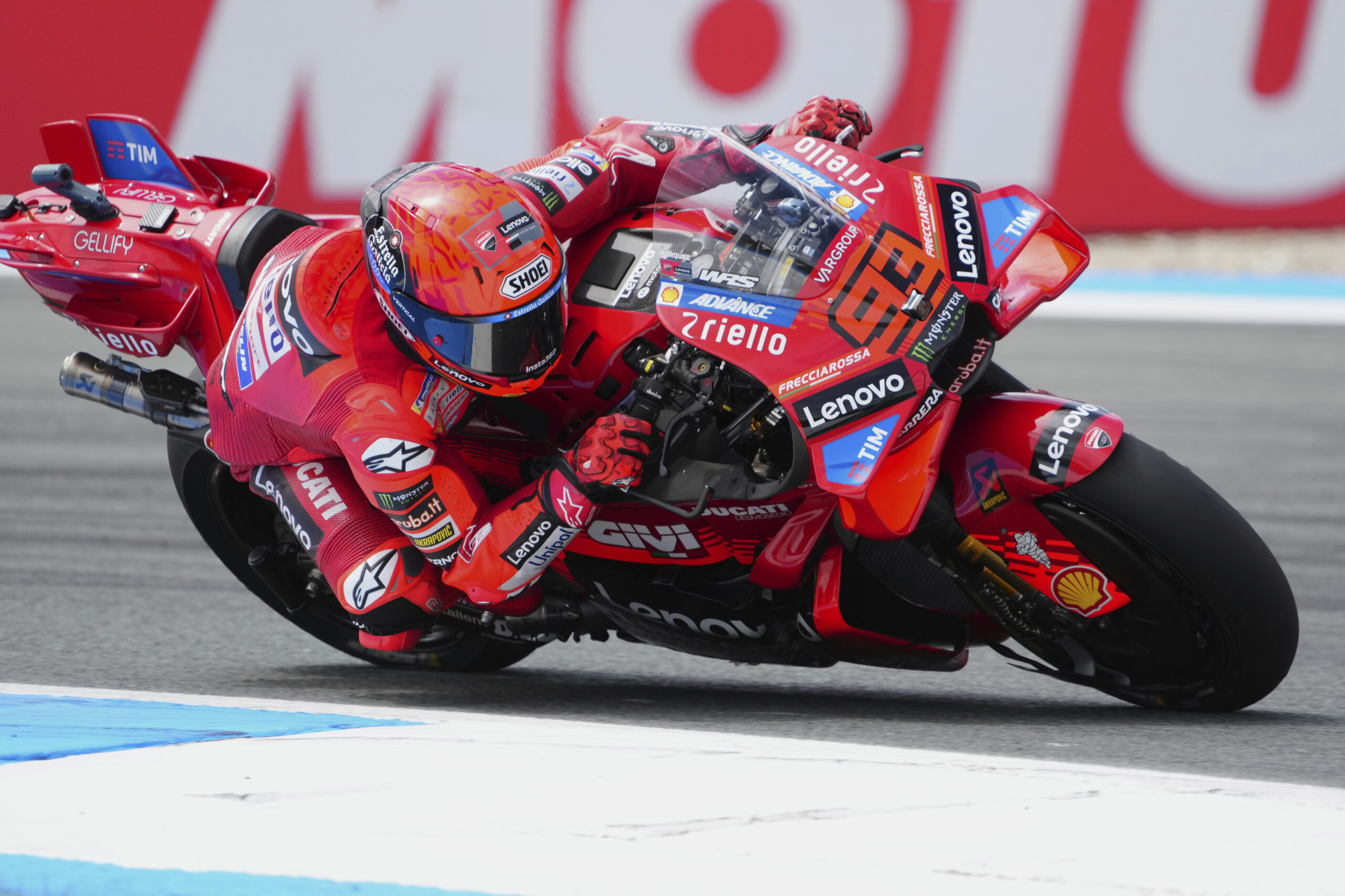 motogp grand prix dallemagne marquez domine les premieres seances libres bagnaia neuvieme scaled