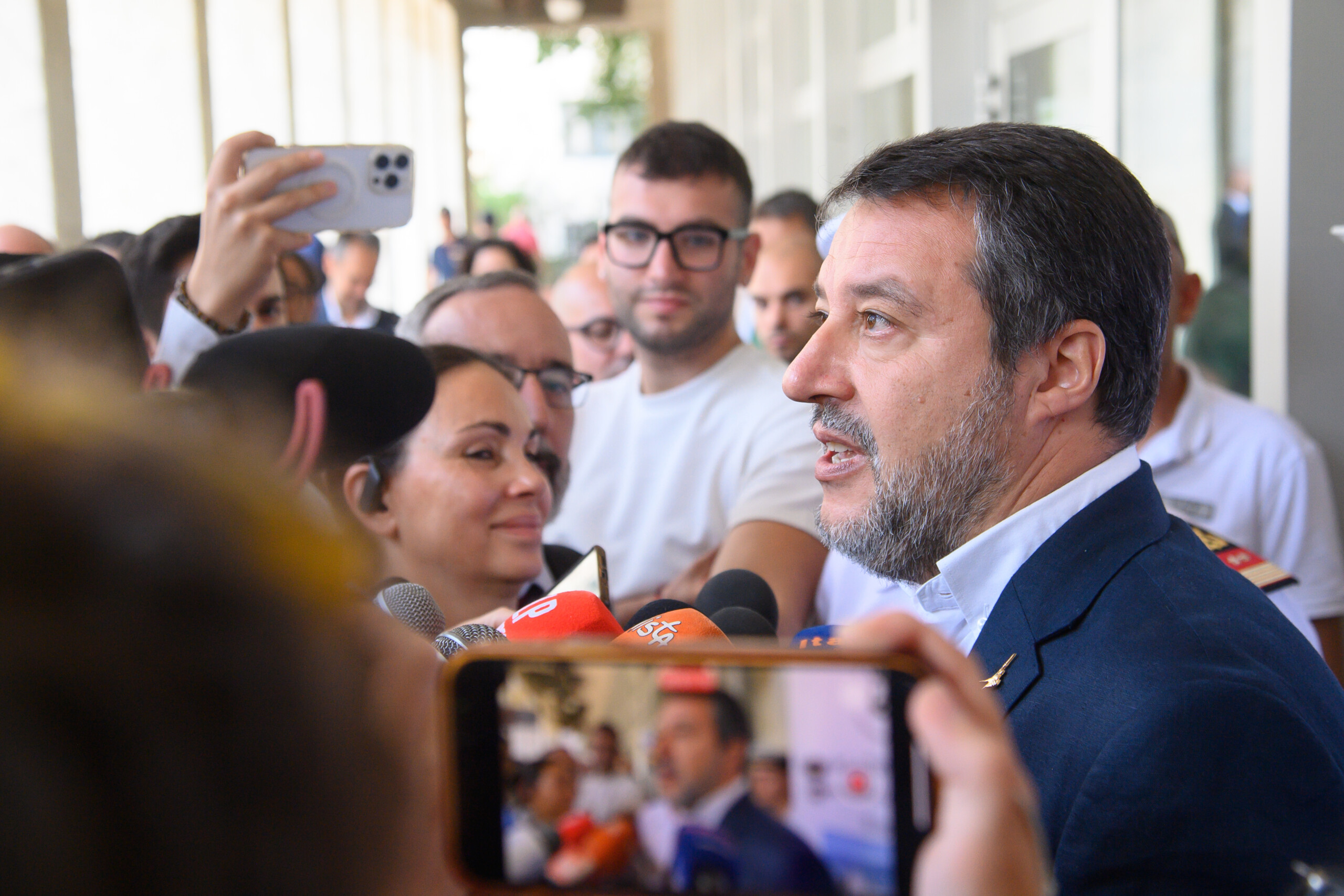 open arms la ligue le parquet cherche la vengeance la gauche impitoyable avec salvini scaled