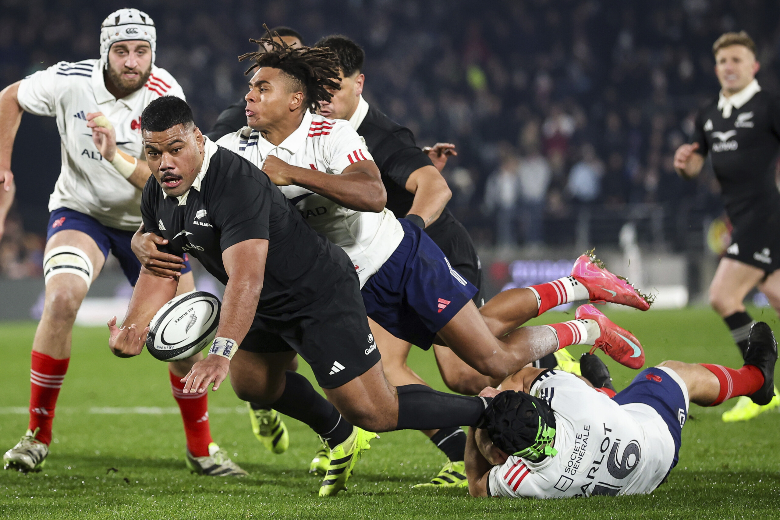 rugby la nouvelle zelande remporte egalement le troisieme et dernier test match contre la france 29 19 scaled