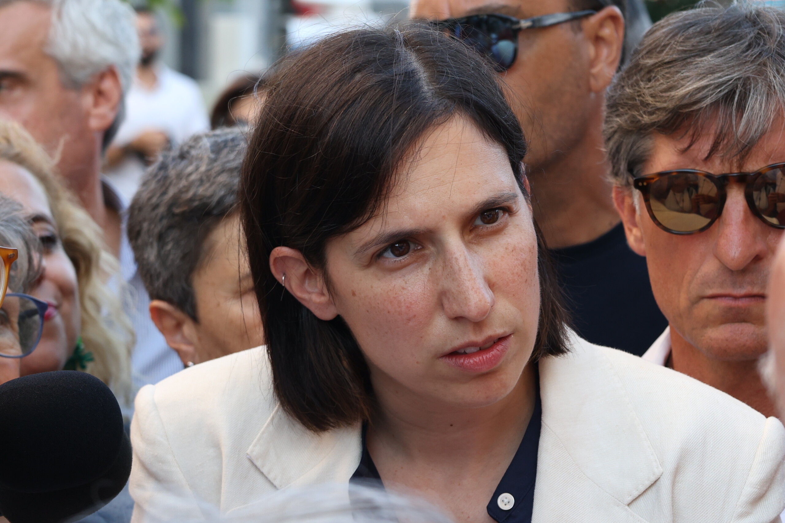 separation des carrieres schlein la droite delegitime les magistrats pour affaiblir la democratie scaled