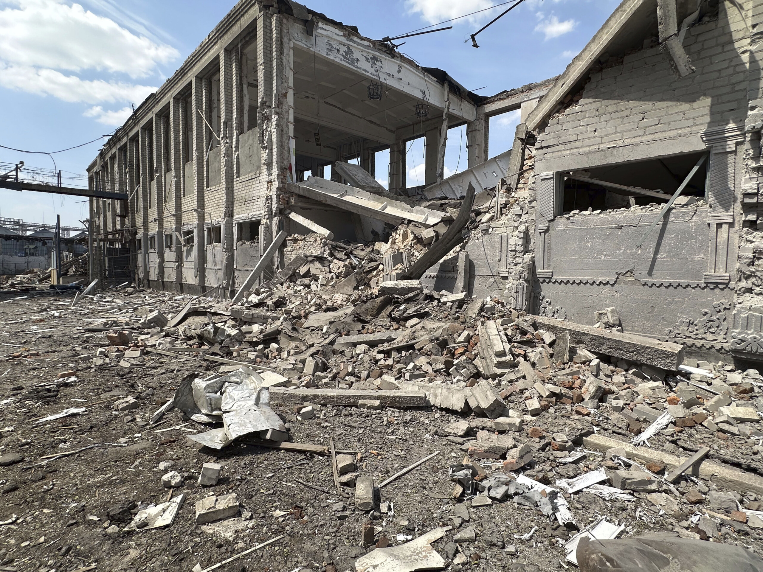 ukraine kiev attaque russe sur zaporizhzhia deux morts et 12 blesses scaled