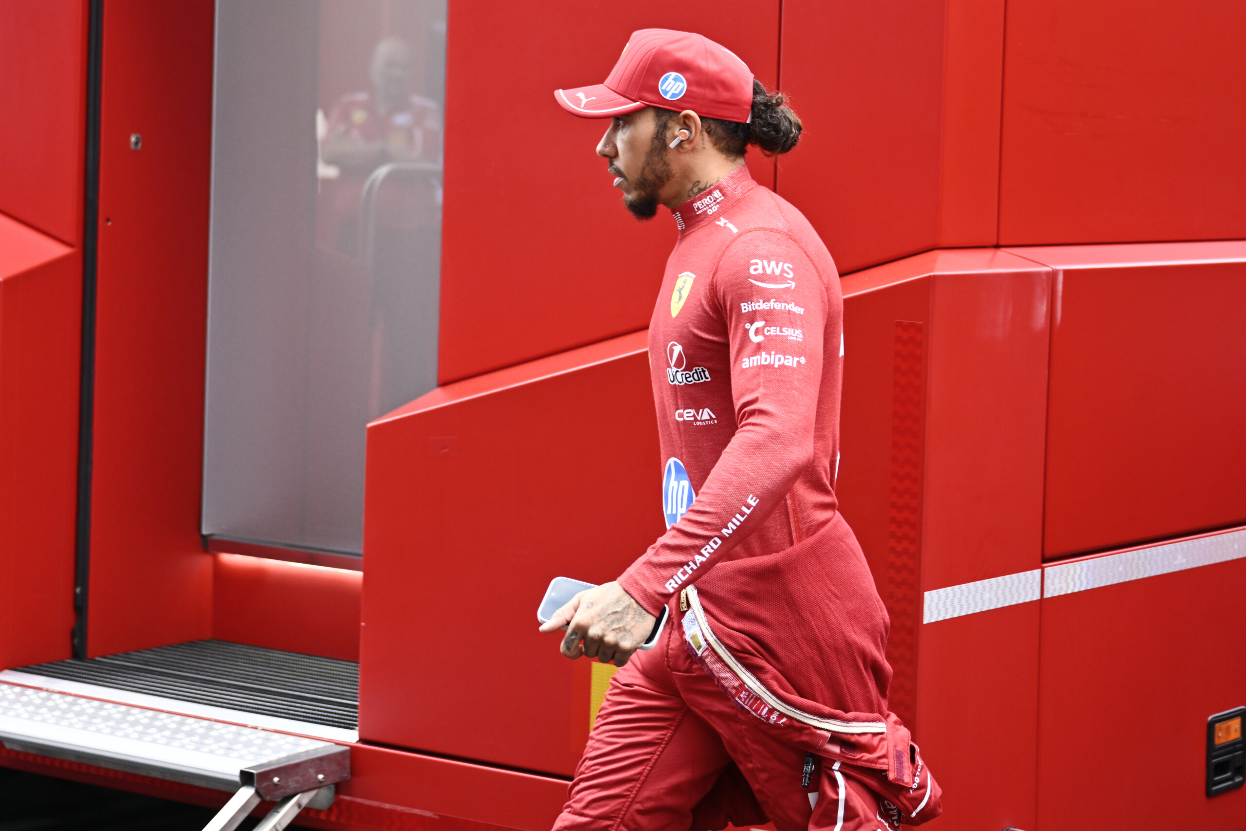 f1 vasseur hamilton nous avons sous estime le defi en arrivant chez ferrari scaled