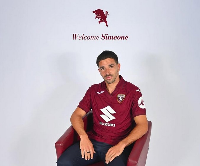 turin achat officiel de simeone de naples en pret avec obligation dachat