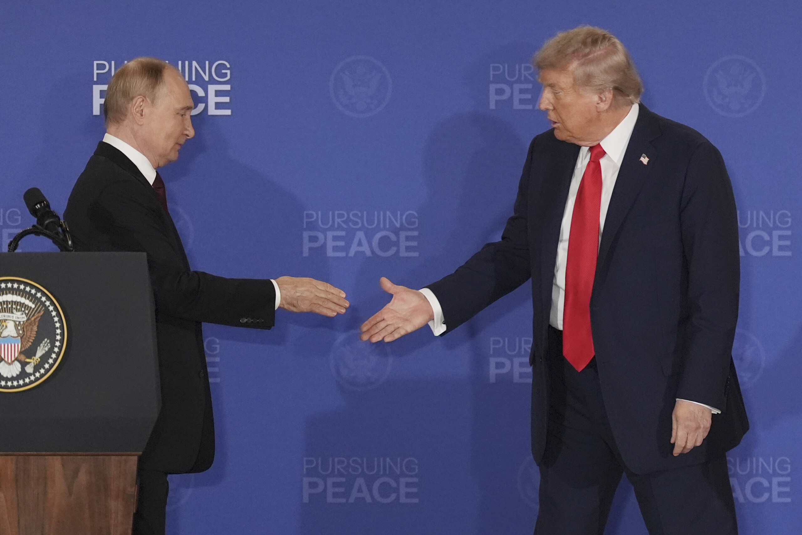 trump tout le monde saccorde sur un accord de paix plutot que sur un cessez le feu scaled