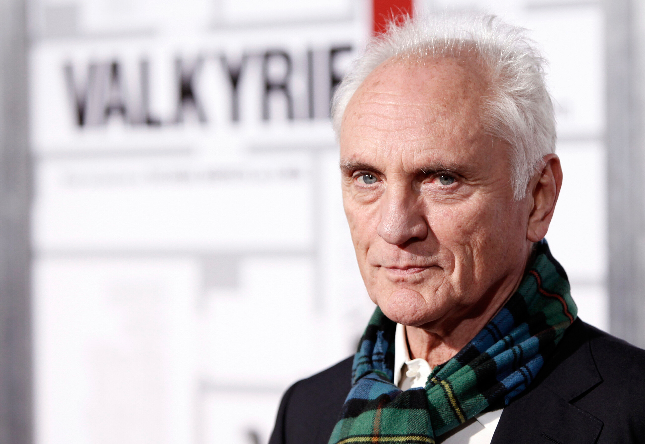 deces de lacteur terence stamp qui incarnait le super vilain zod dans superman scaled