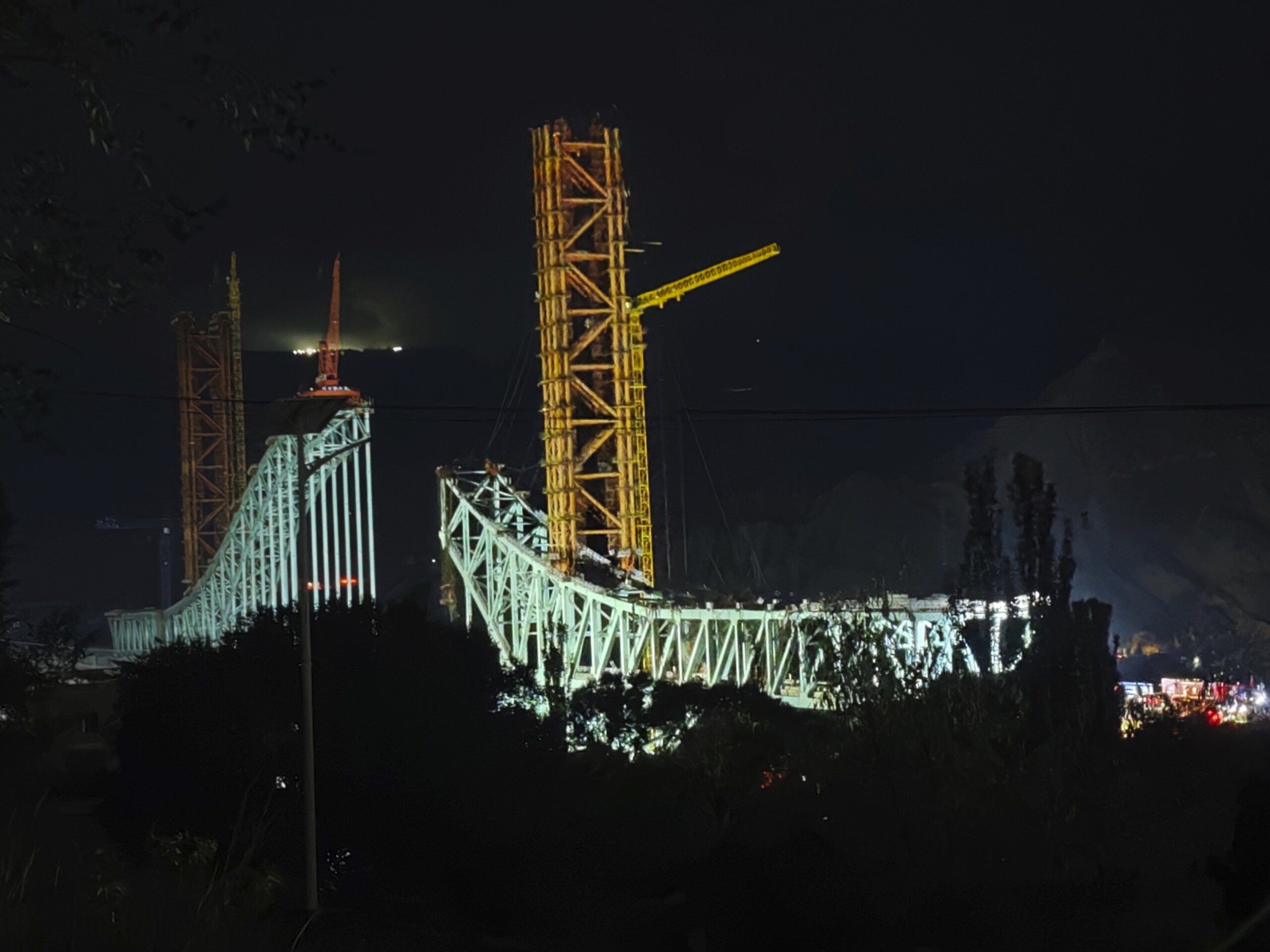 chine effondrement dun pont en construction sur le fleuve jaune 12 ouvriers tues scaled
