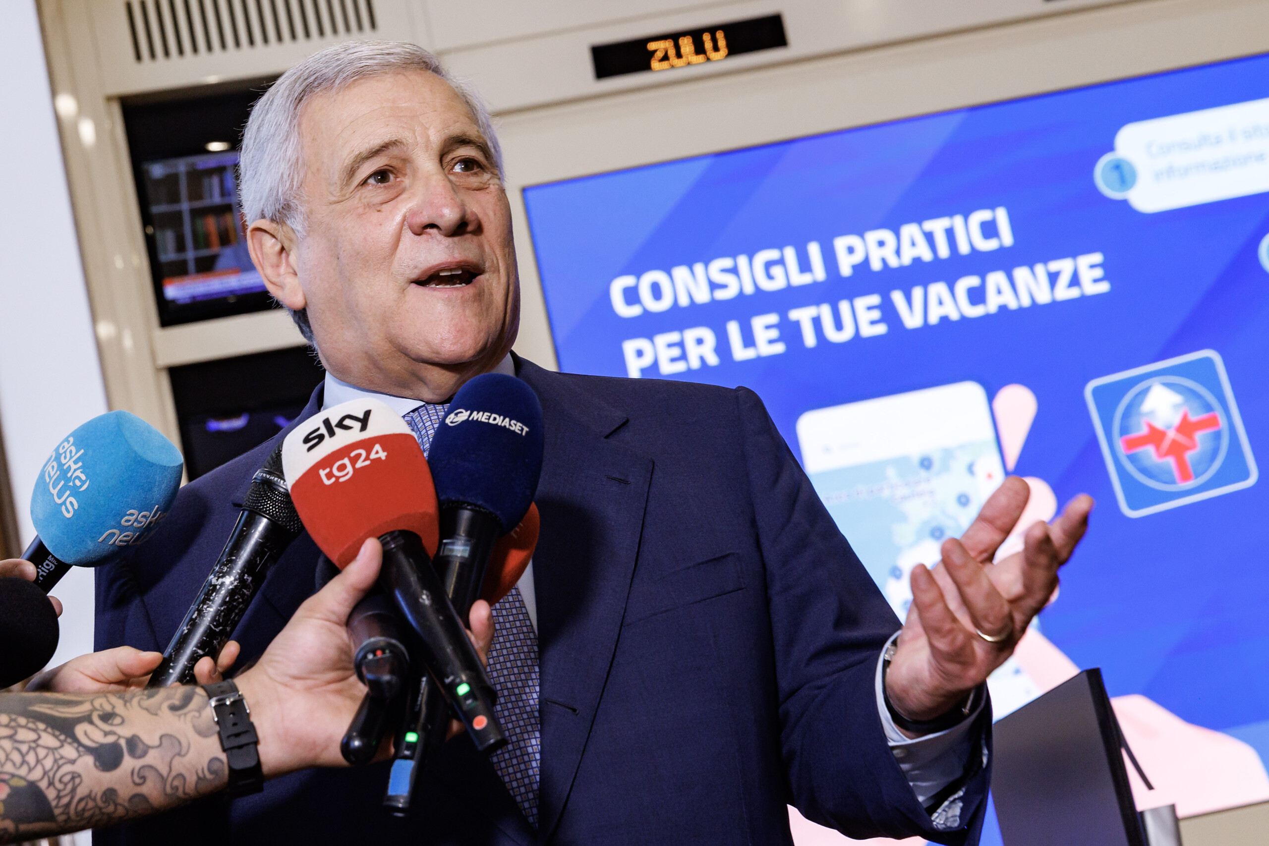 ukraine tajani sentretient avec les ministres francais et allemand une coordination decisive pour la paix scaled