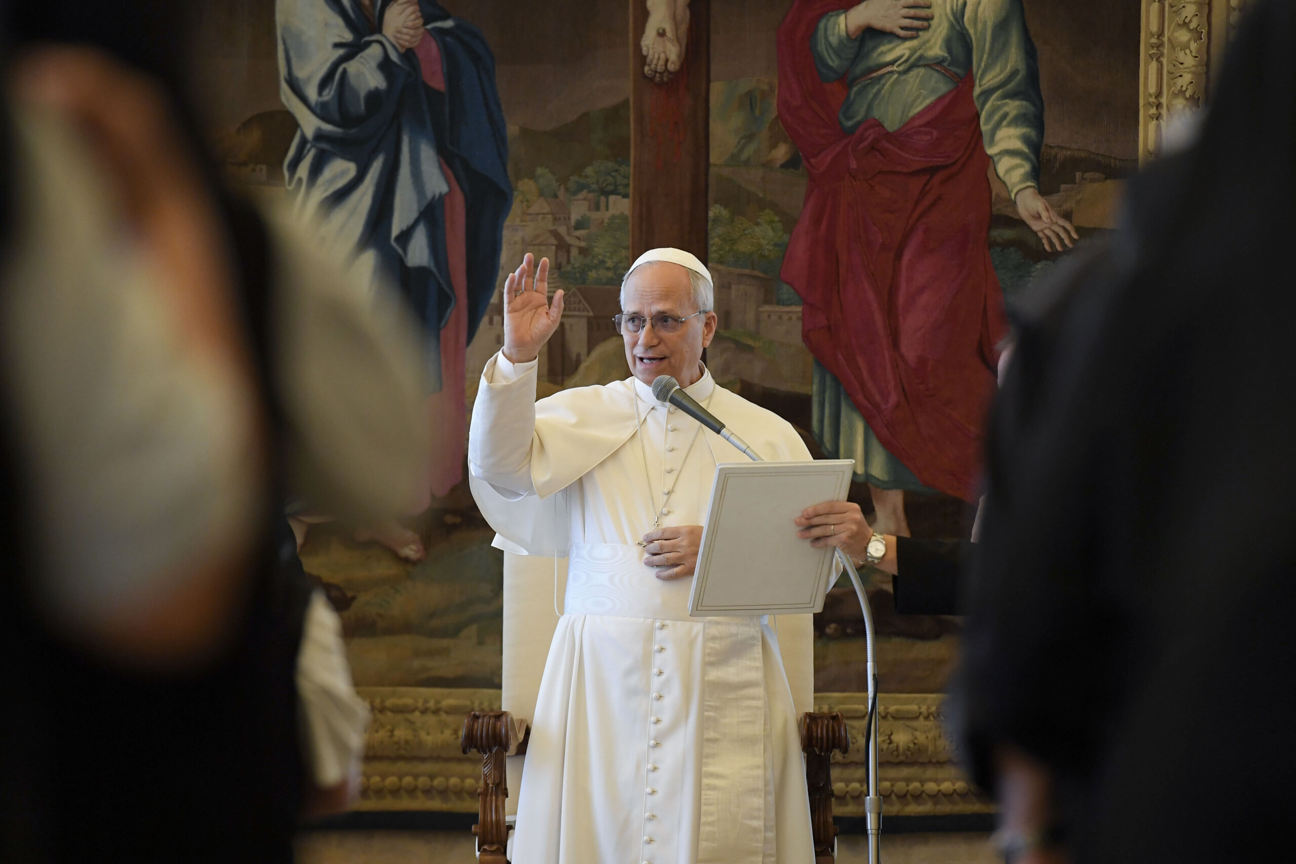 ukraine message du pape a zelensky que les armes se taisent et que le dialogue souvre scaled