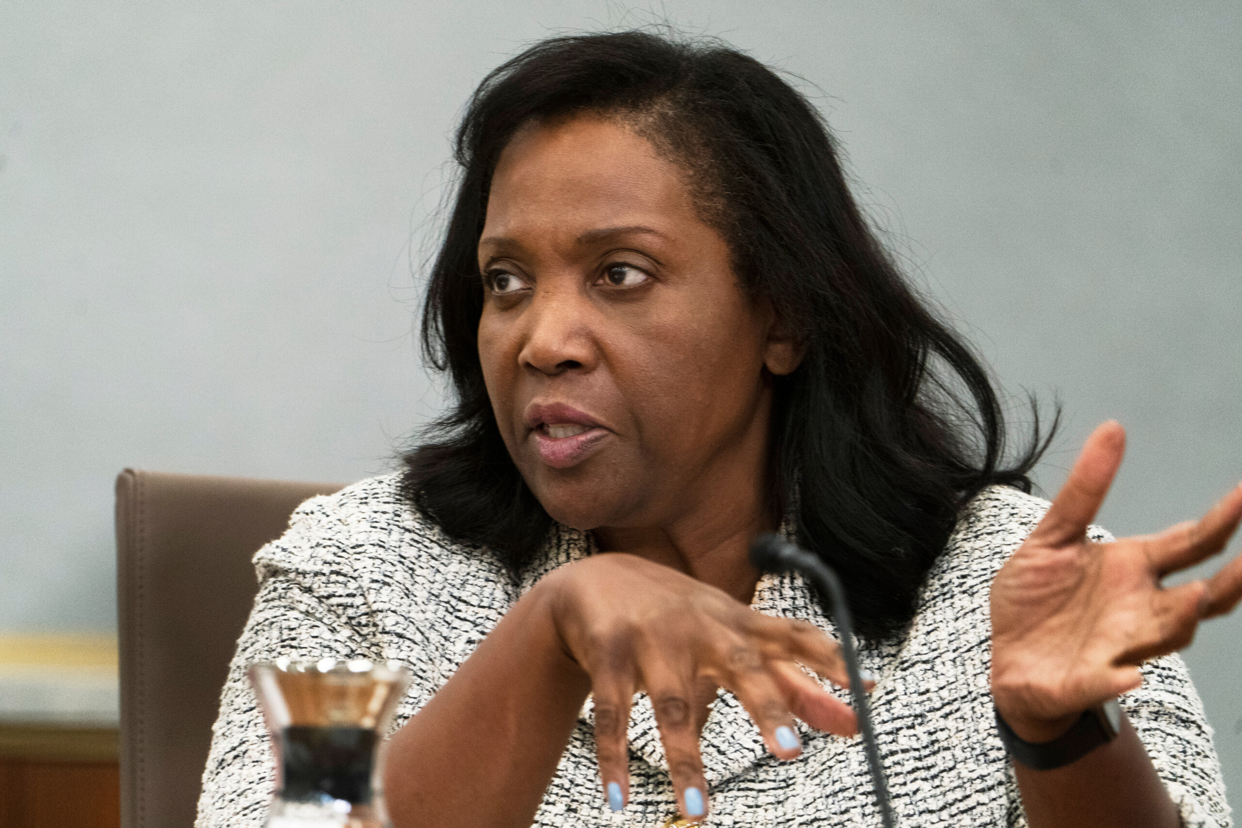 etats unis trump limoge lisa cook du conseil dadministration de la fed scaled