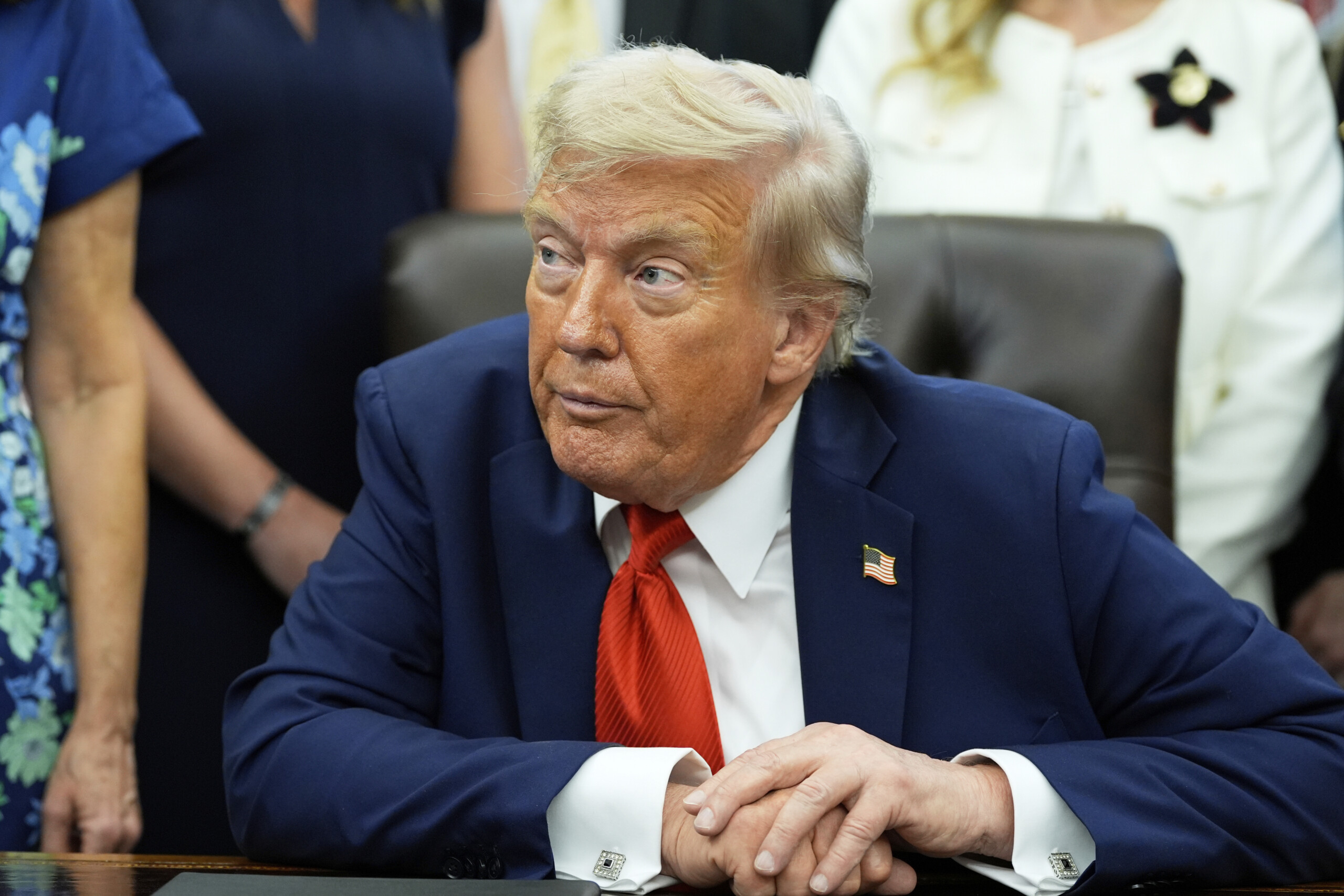 ukraine trump nous continuerons a vendre des armes a lotan pour kiev scaled