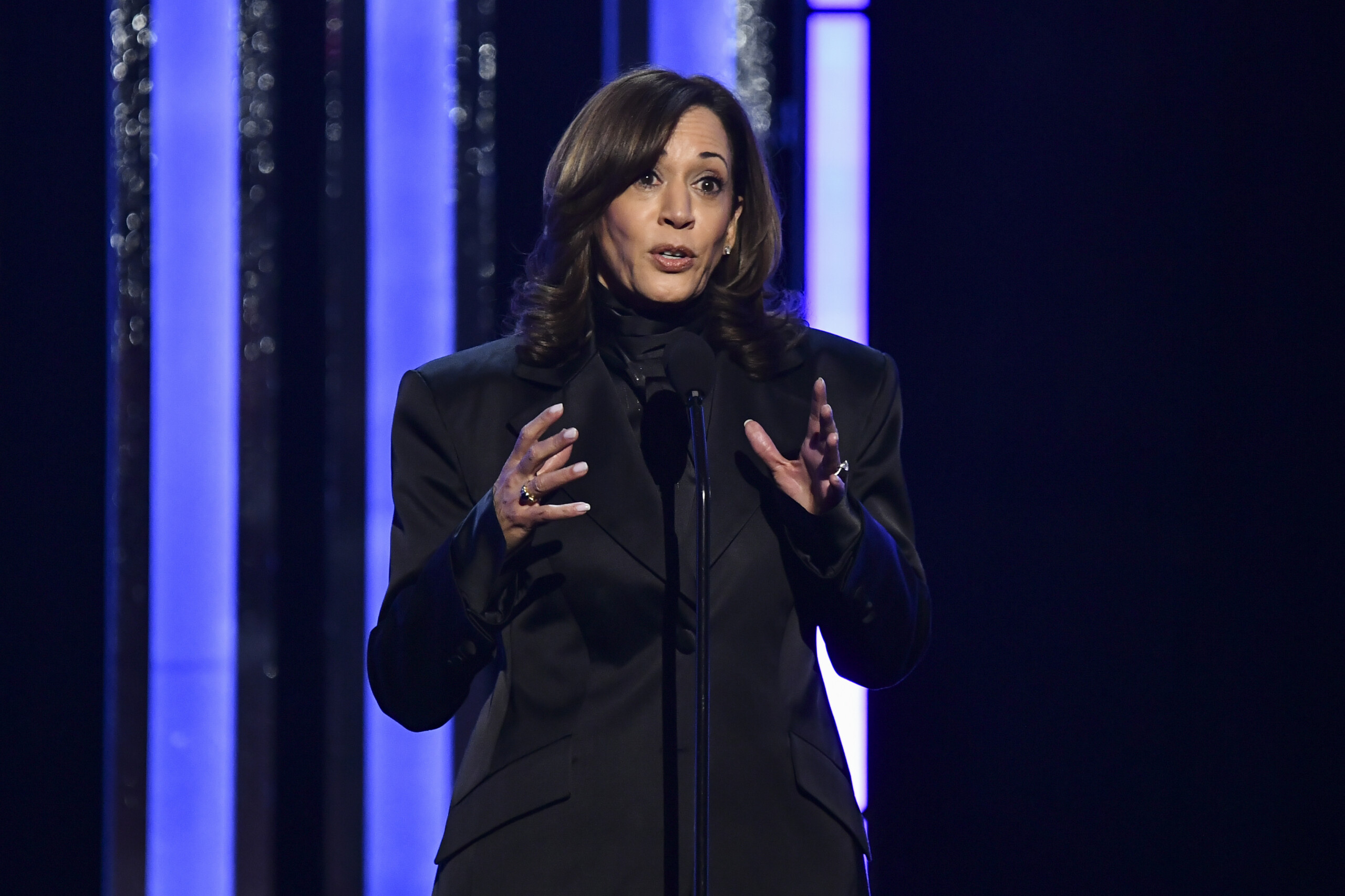 etats unis trump revoque la protection des services secrets a kamala harris scaled