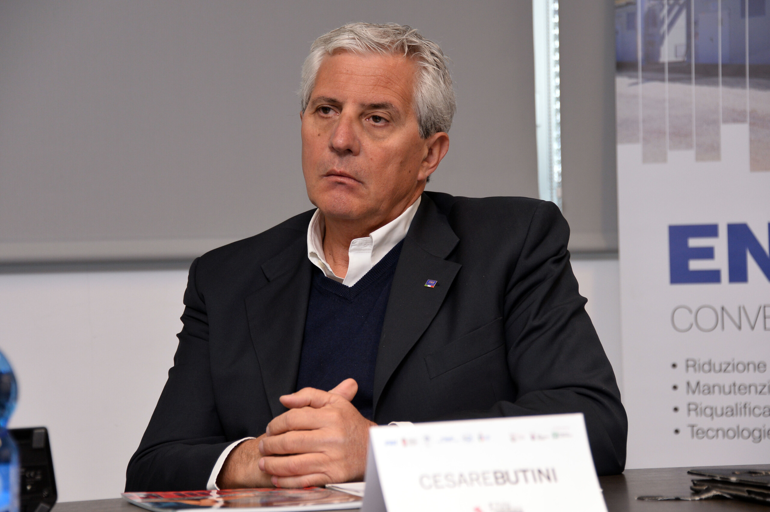 natation butini amertume pour tarantino et pilato nous prendrons des mesures scaled