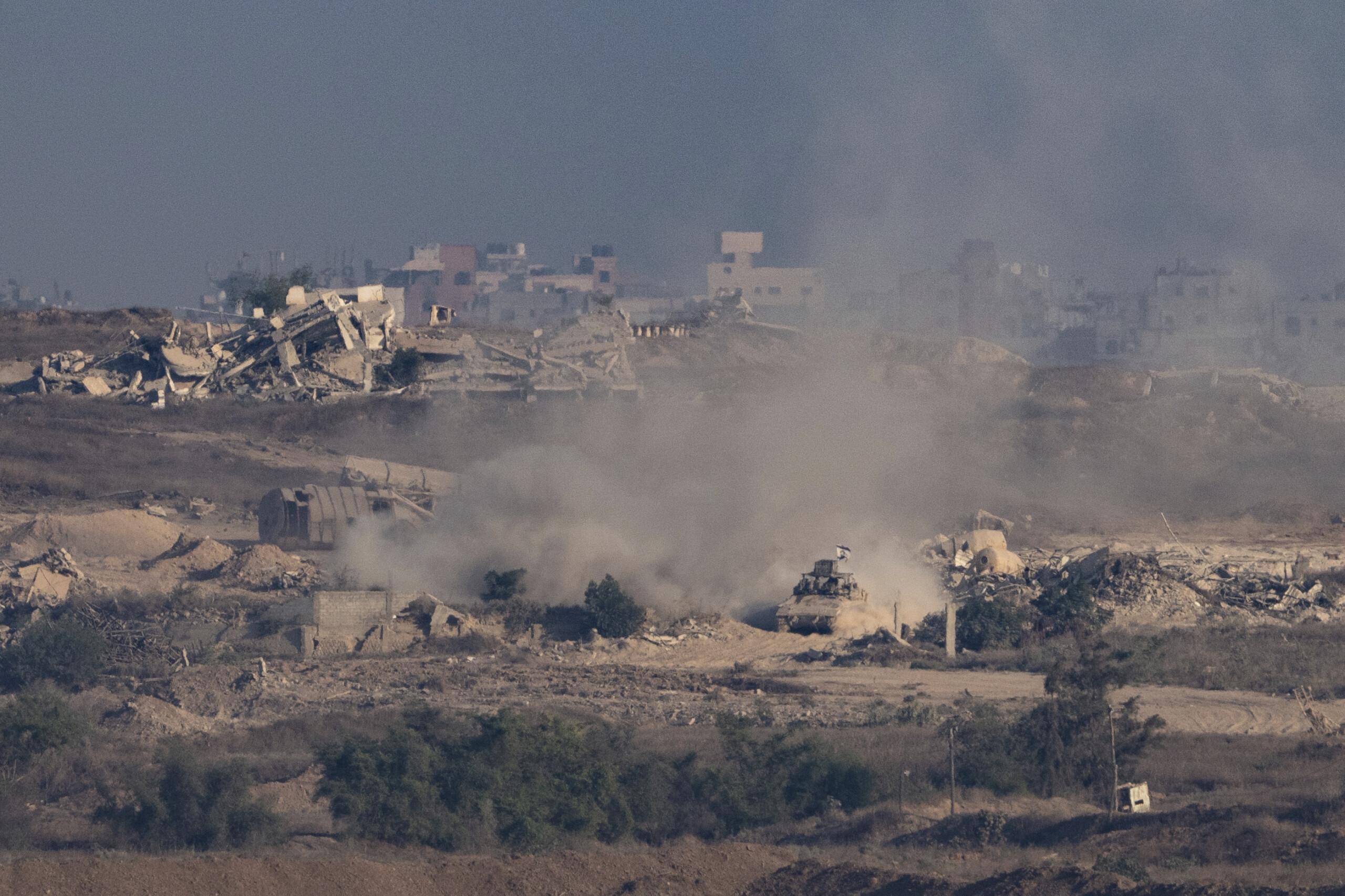 moyen orient selon les medias 17 personnes tuees lors de raids israeliens sur gaza scaled