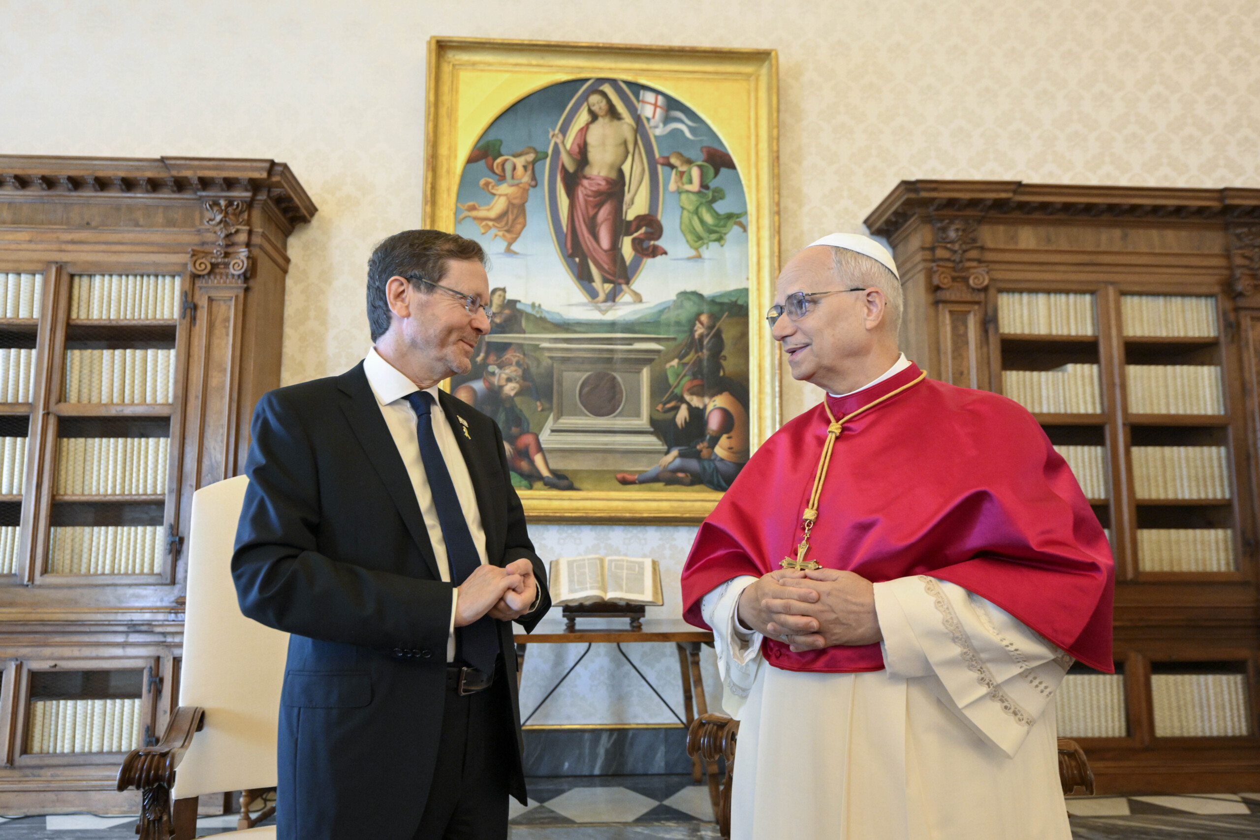 moyen orient herzog reconnaissant envers le pape israel aspire a la paix scaled